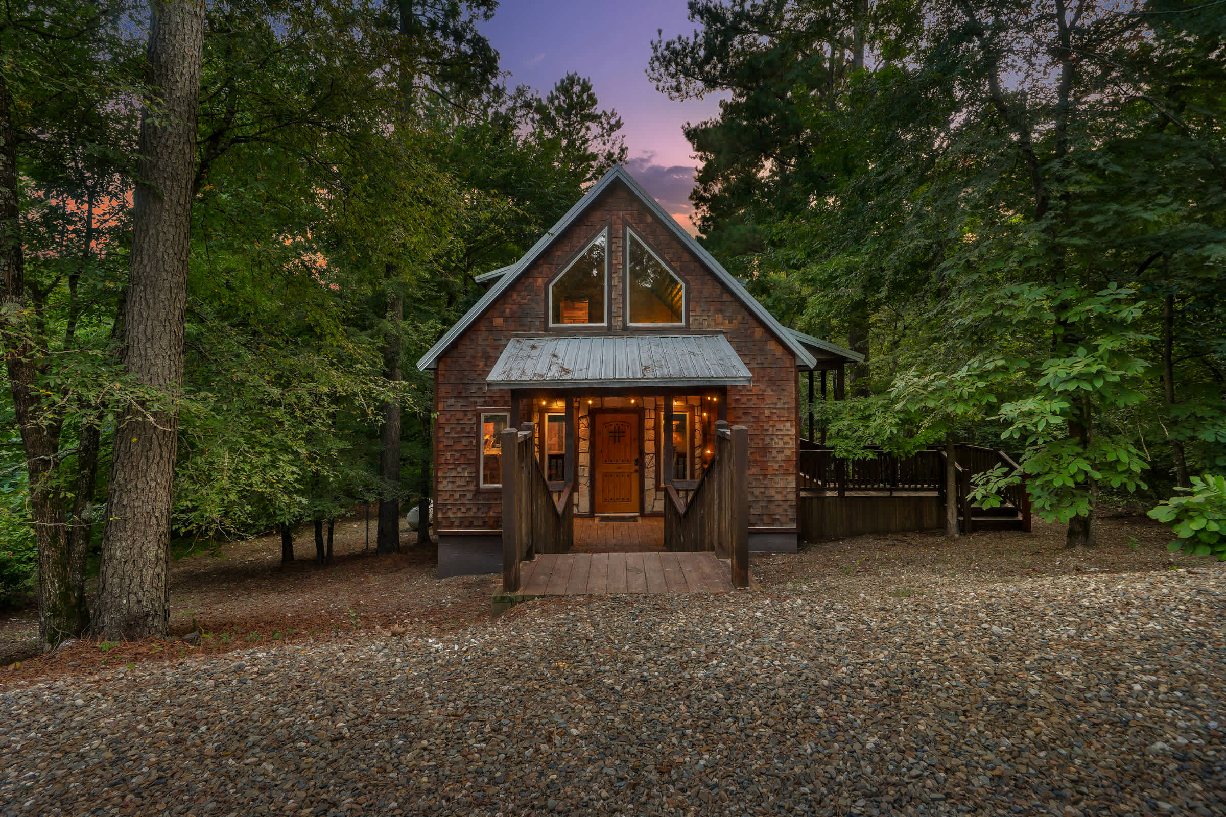 Rustic Cabin Near Creek with Hot Tub & Fire Pit