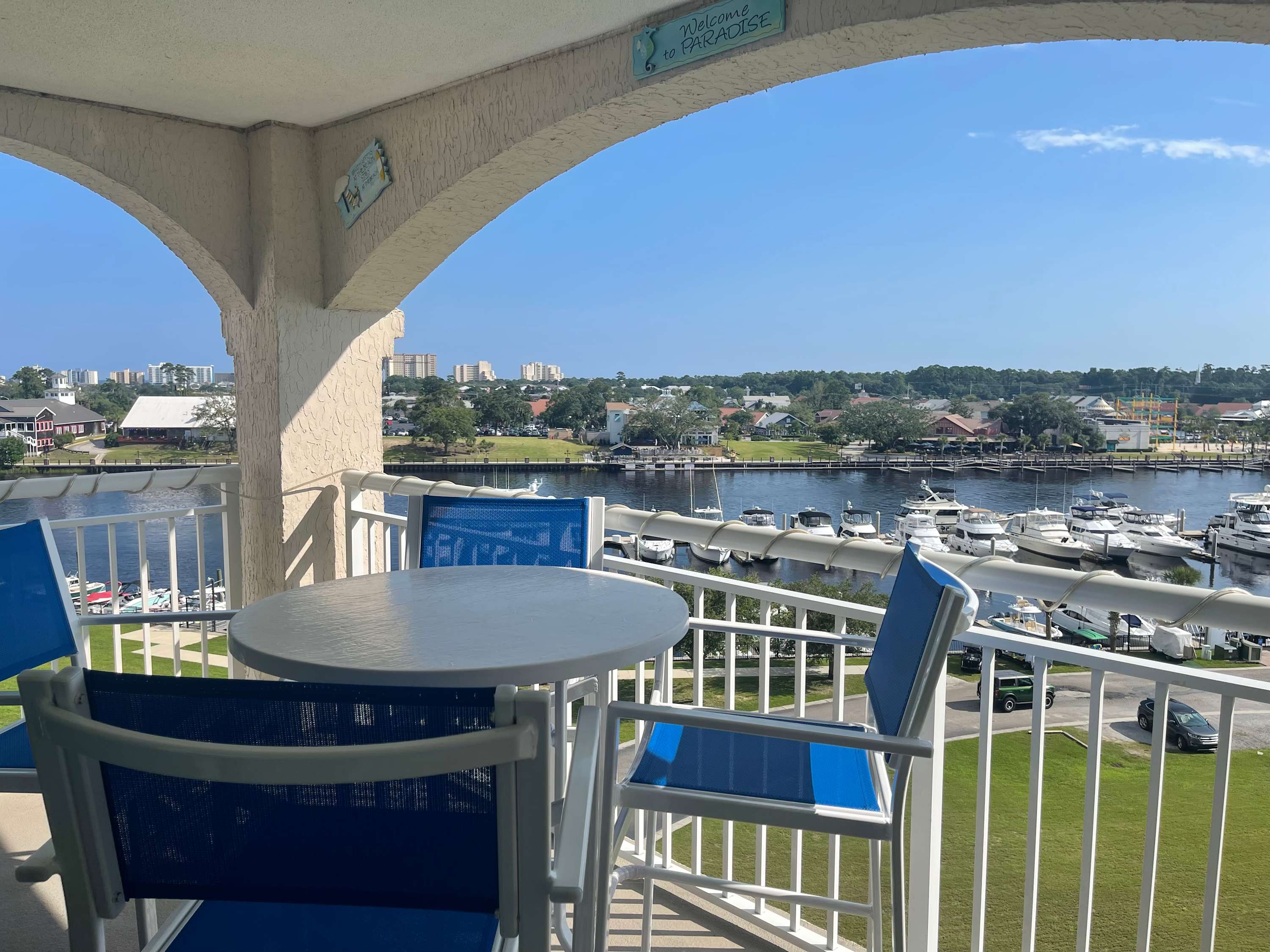 Yacht Club Luxury Waterfront Suite