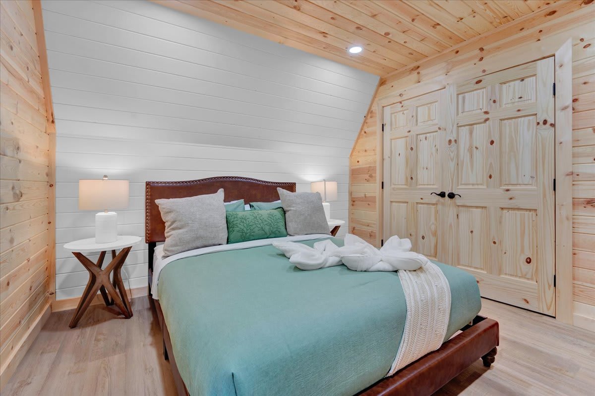 Apex A-Frame | Lake Access | Hot Tub | Fire Pit