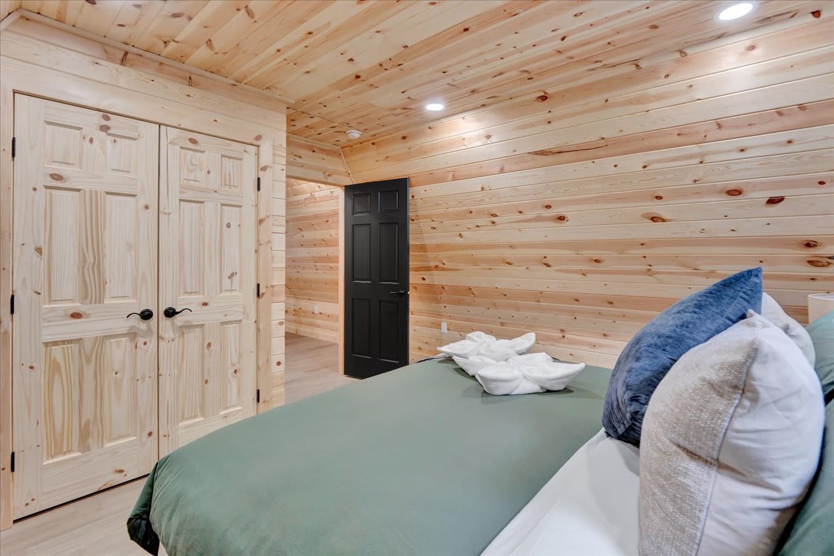 Apex A-Frame | Lake Access | Hot Tub | Fire Pit