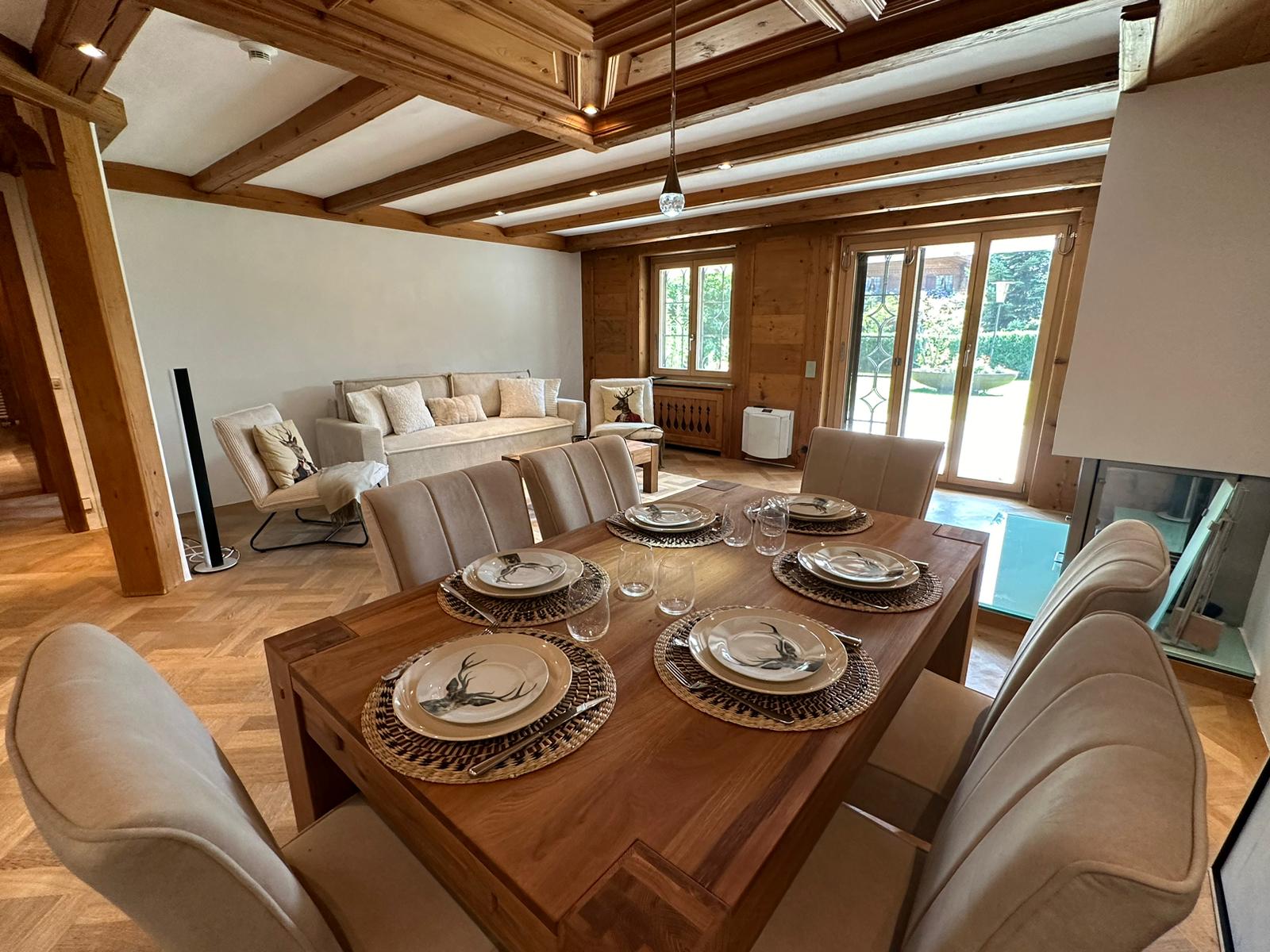 GST181 Chloe Park Ho