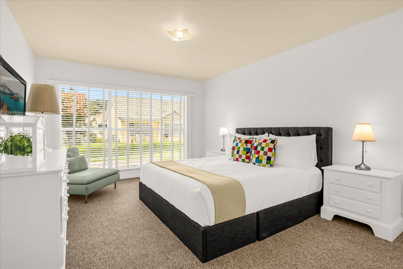King Bedroom with lots of Natural Light