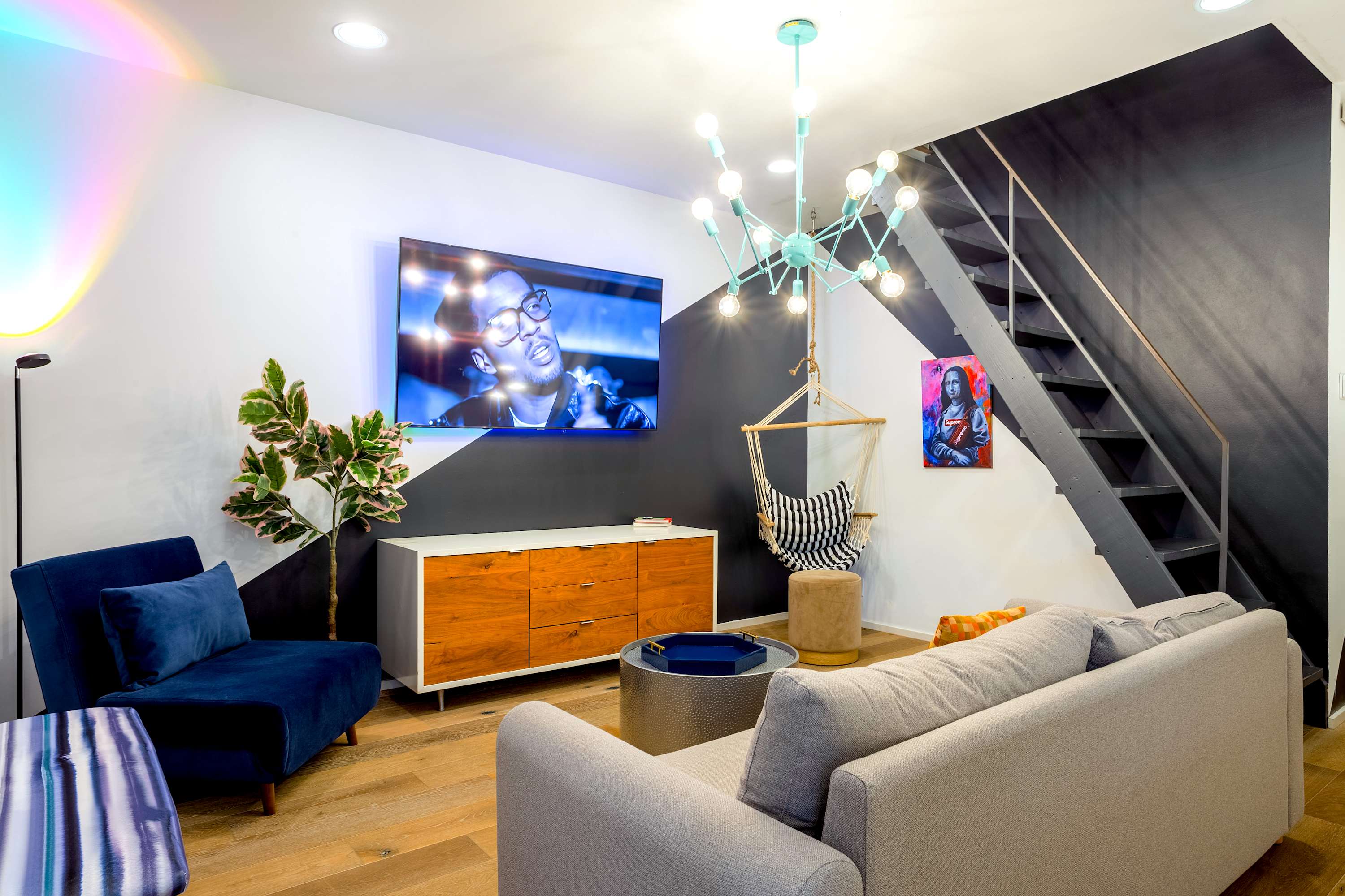 Downstairs TV Lounge with Queen Pullout Couch