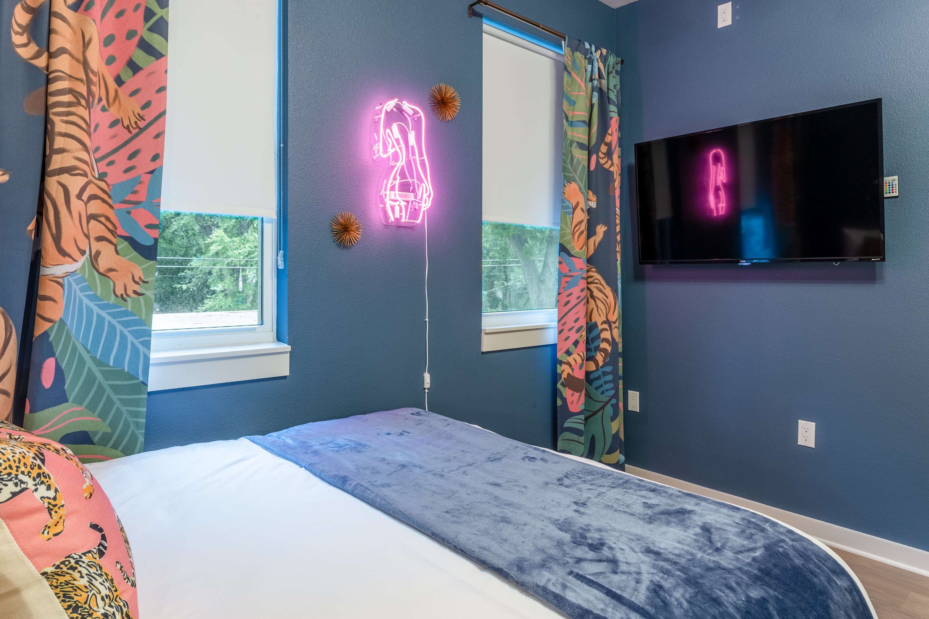 Upstay Luxe Pool Retreat 7 Min to Rainey St | Photo 24