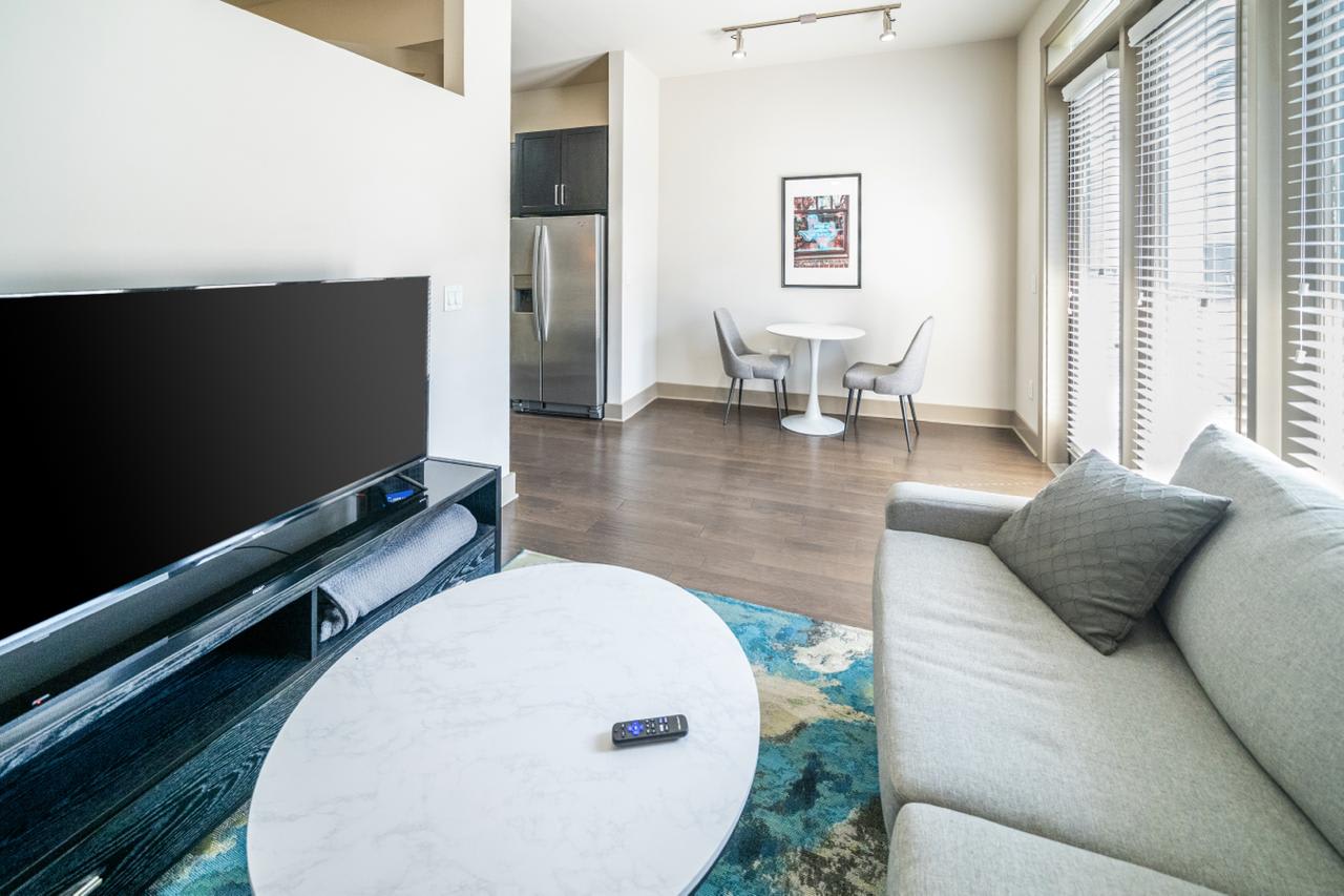 Unwind at Cityline - Premium 1BR in Dallas 4