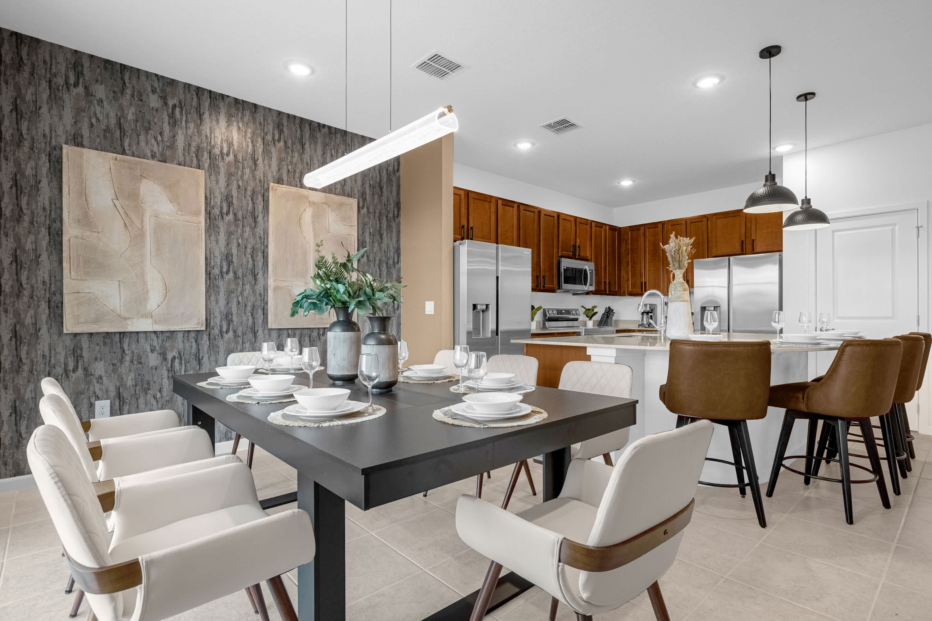 Upstay Lively Mansion w Pool Theater Games 4