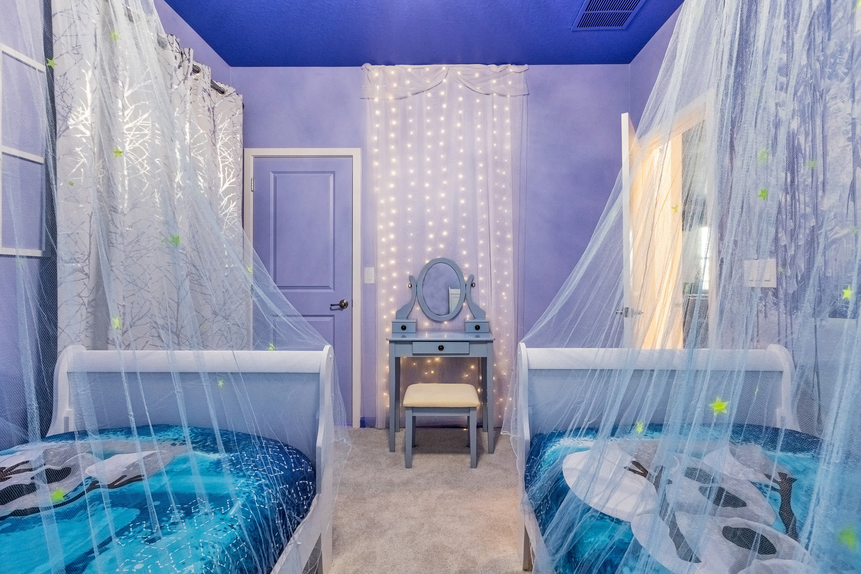 Frozen Themed Bedroom