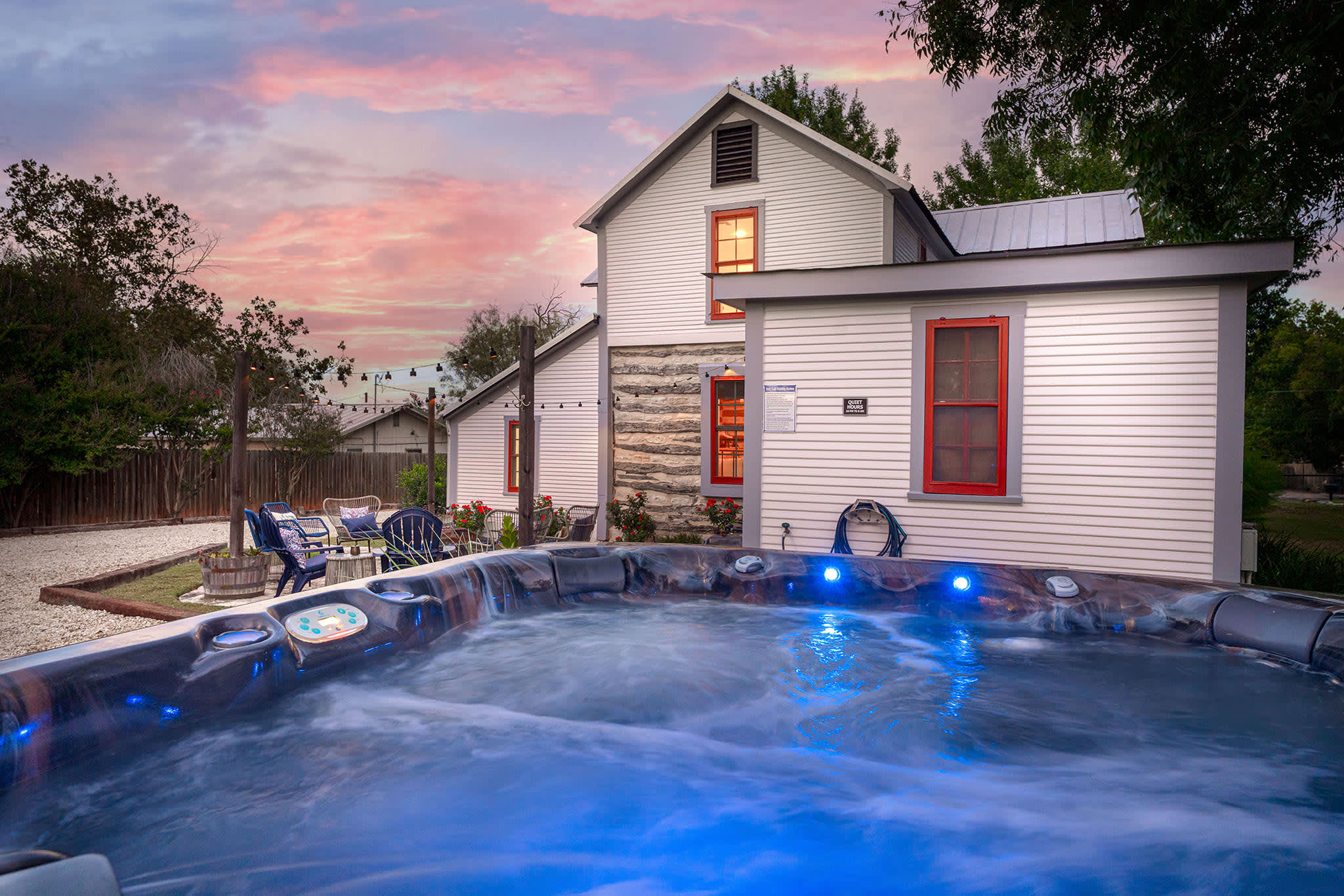 Katarina Haus - Hot Tub & Fire Pit