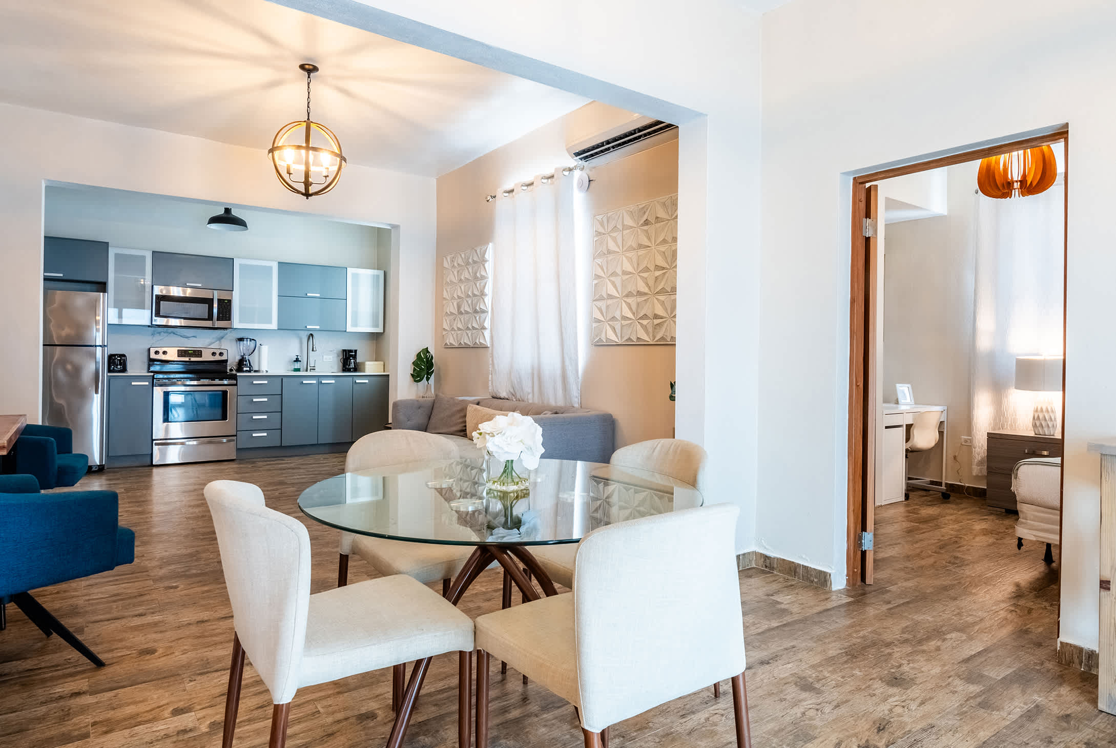 La Mona Suites 3 Bedroom Apartment — San Juan, San Juan — vacation rental