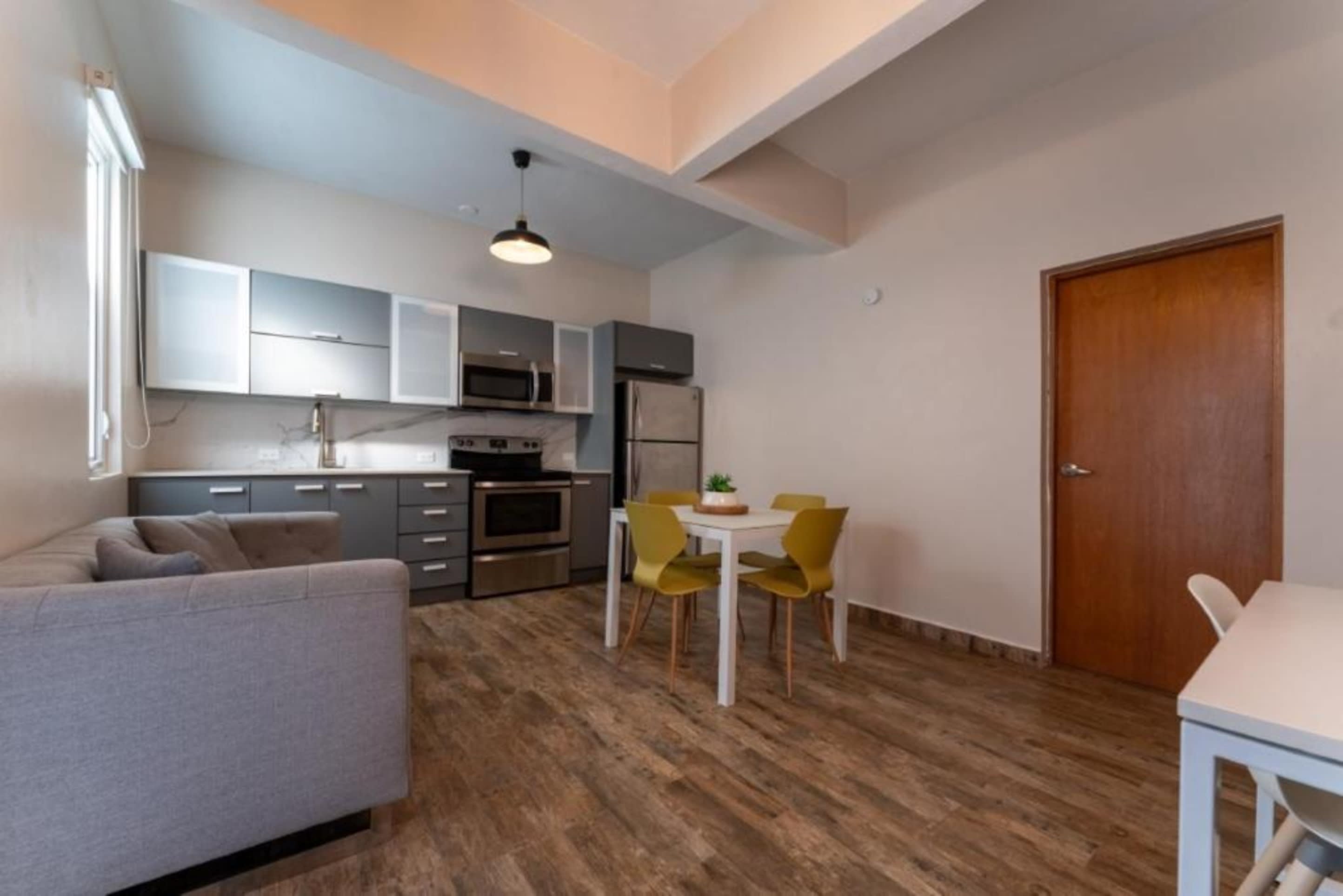 La Mona Suites 2 Bedroom Family Apartment — San Juan, San Juan — vacation rental