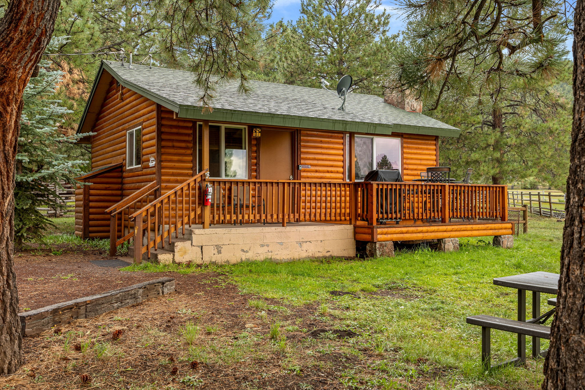 Lazy Trout Spruce Cabin — Greer, AZ — vacation rental