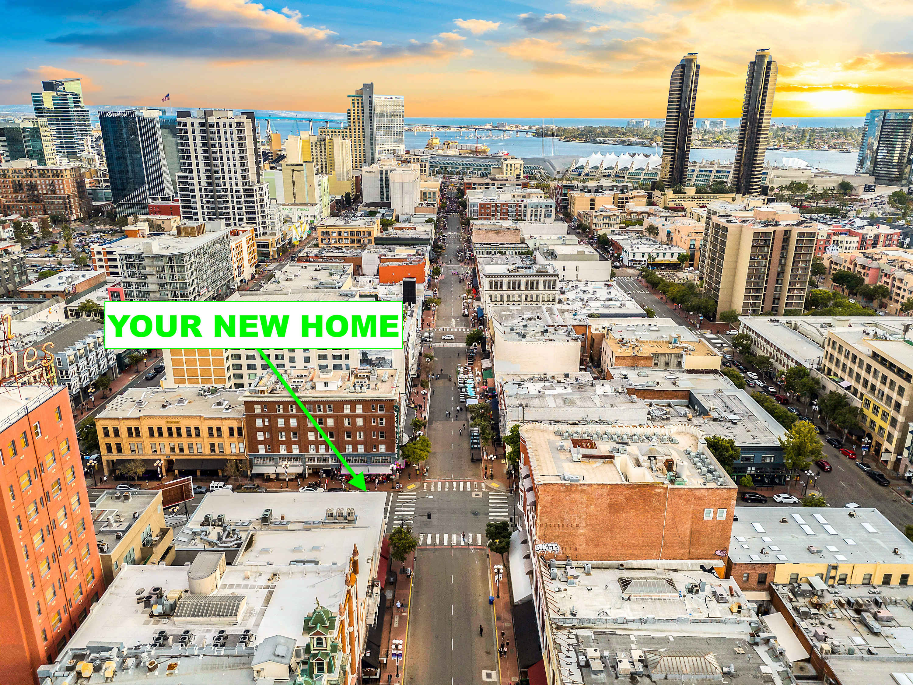 Gorgeous Loft In Central Location - Stylish Escape With Modern Comfort - Coronado, CA