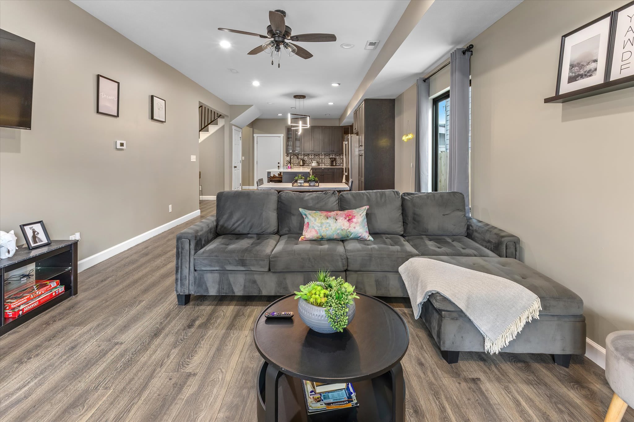 DT Modern 5BR with BBQ and more — Indianapolis, IN — vacation rental