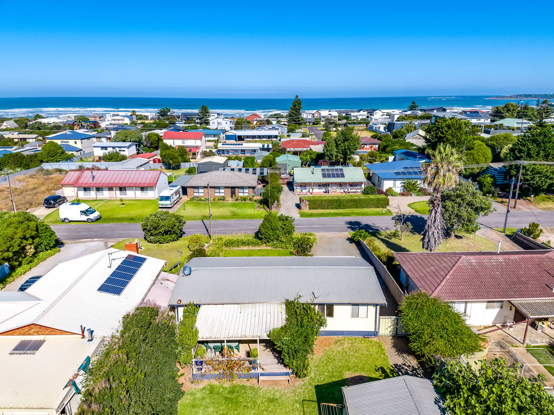 "Bailey Lodge" comfortable and affordable — Middleton, South Australia — vacation rental