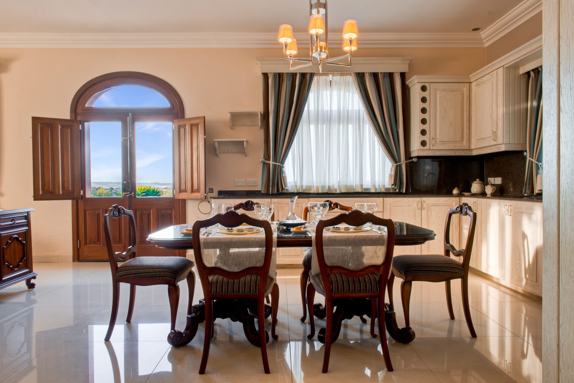 Villa Munqar~ 3BR Coastal Villa w/ Pool & Sauna - Foto 5