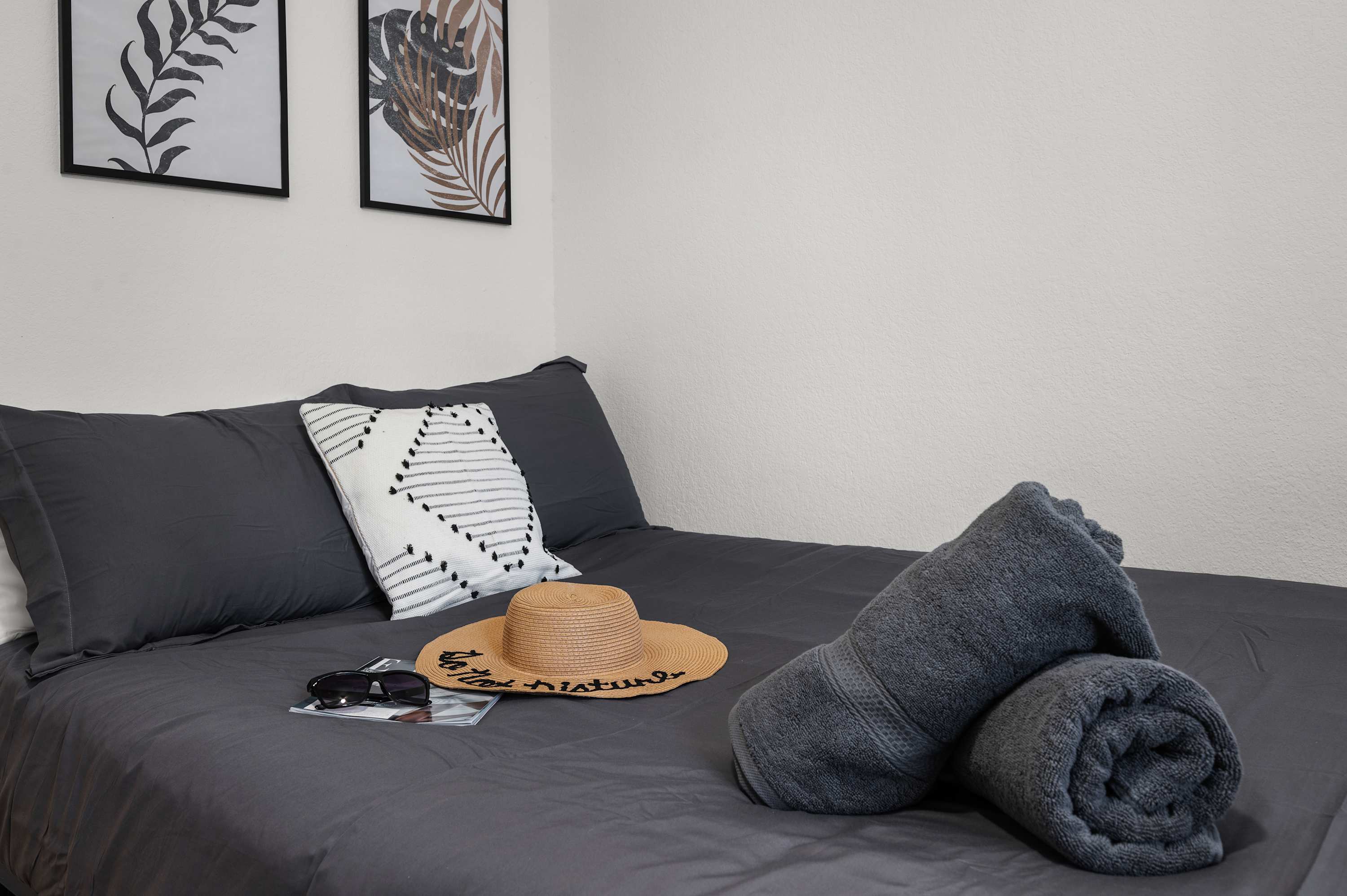 Budget Friendly! 1 MI to USF, Free Pool & GYM