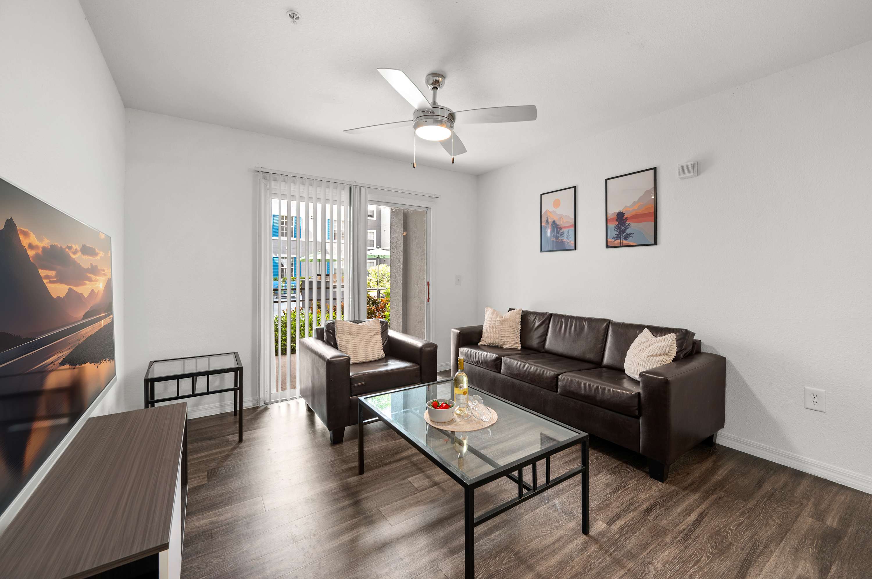 Budget Friendly! 1 MI to USF, Free Pool & GYM