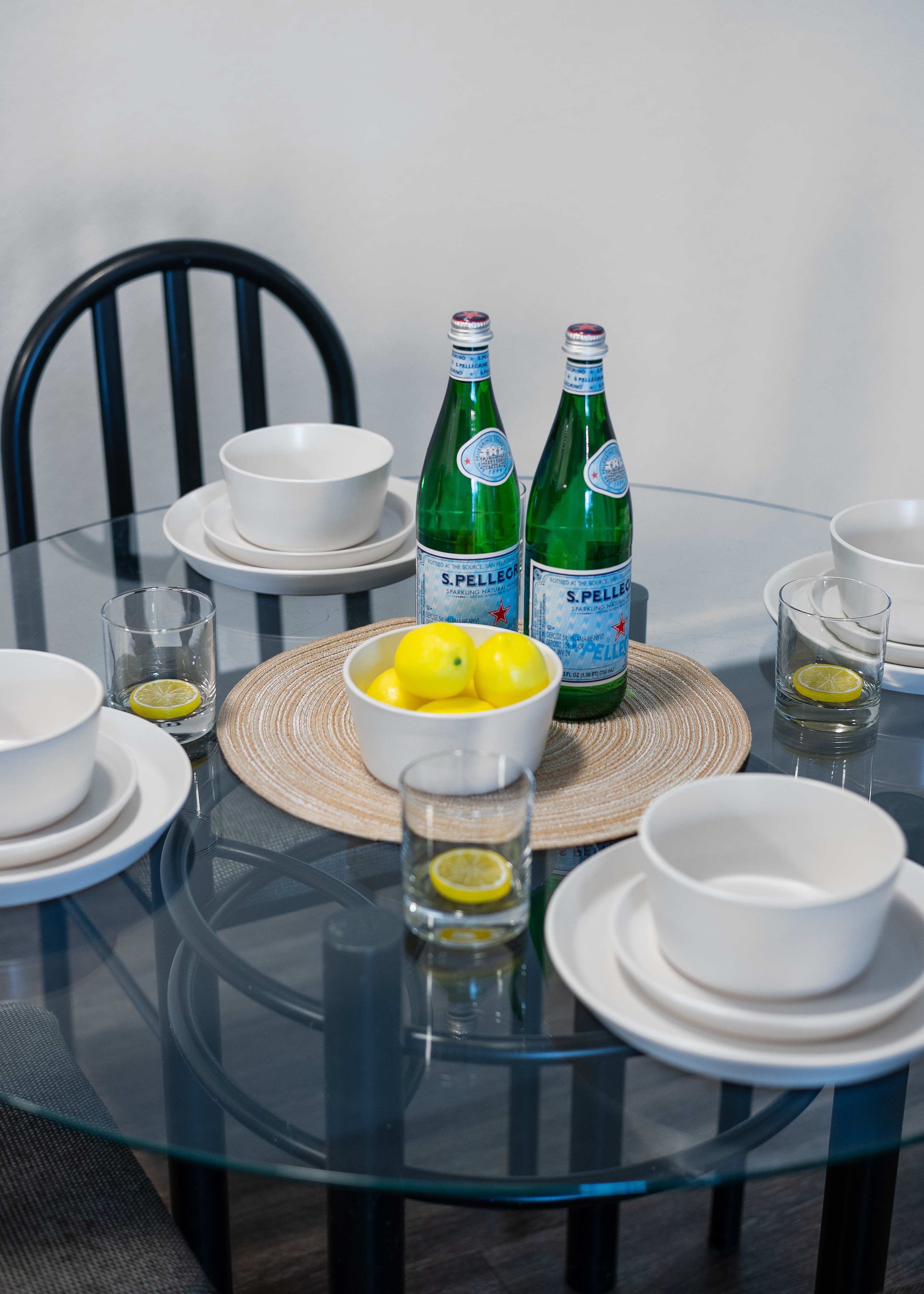 Budget Friendly! 1 MI to USF, Free Pool & GYM