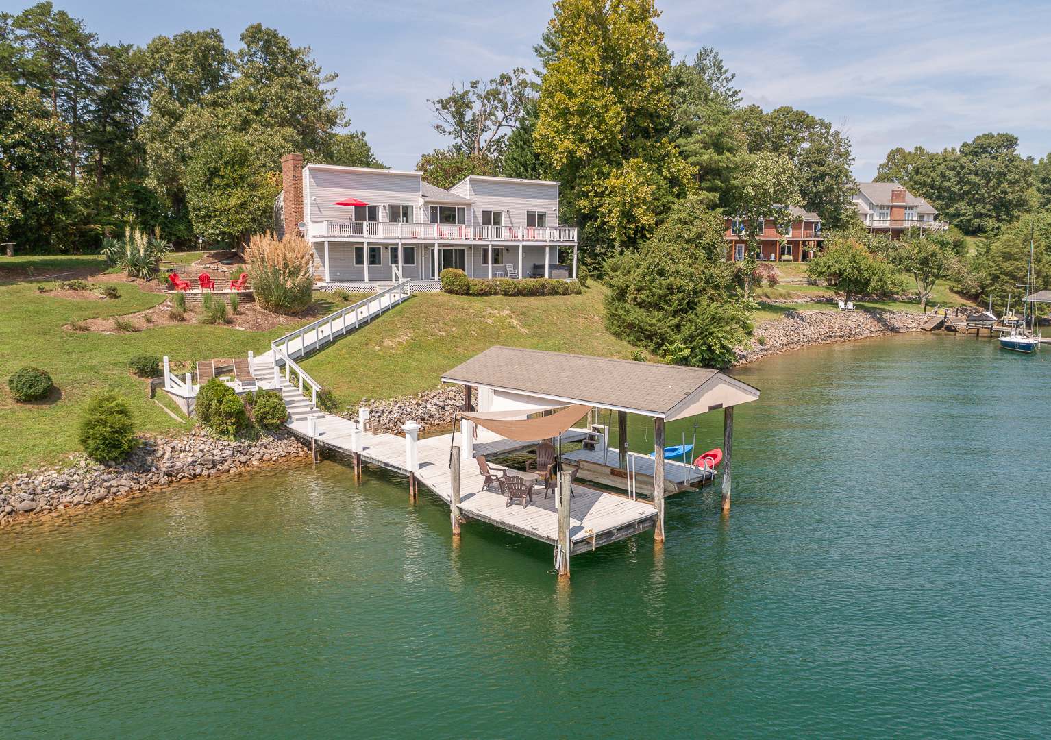 Stunning Lake Home w/ Private Dock, Spa, Fire Pit — Huddleston, VA — vacation rental