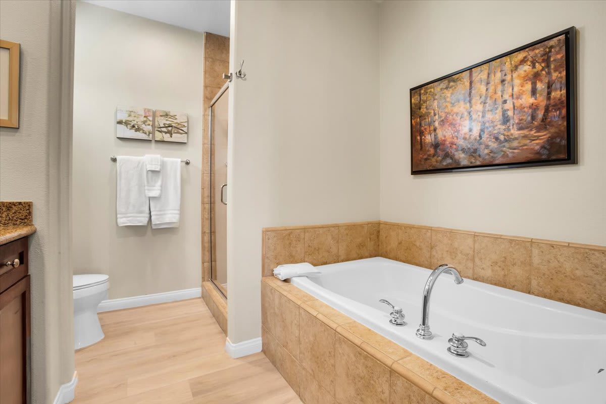 Modern LQ Studio Getaway, Steps to pool/spa! #C - Photo 5