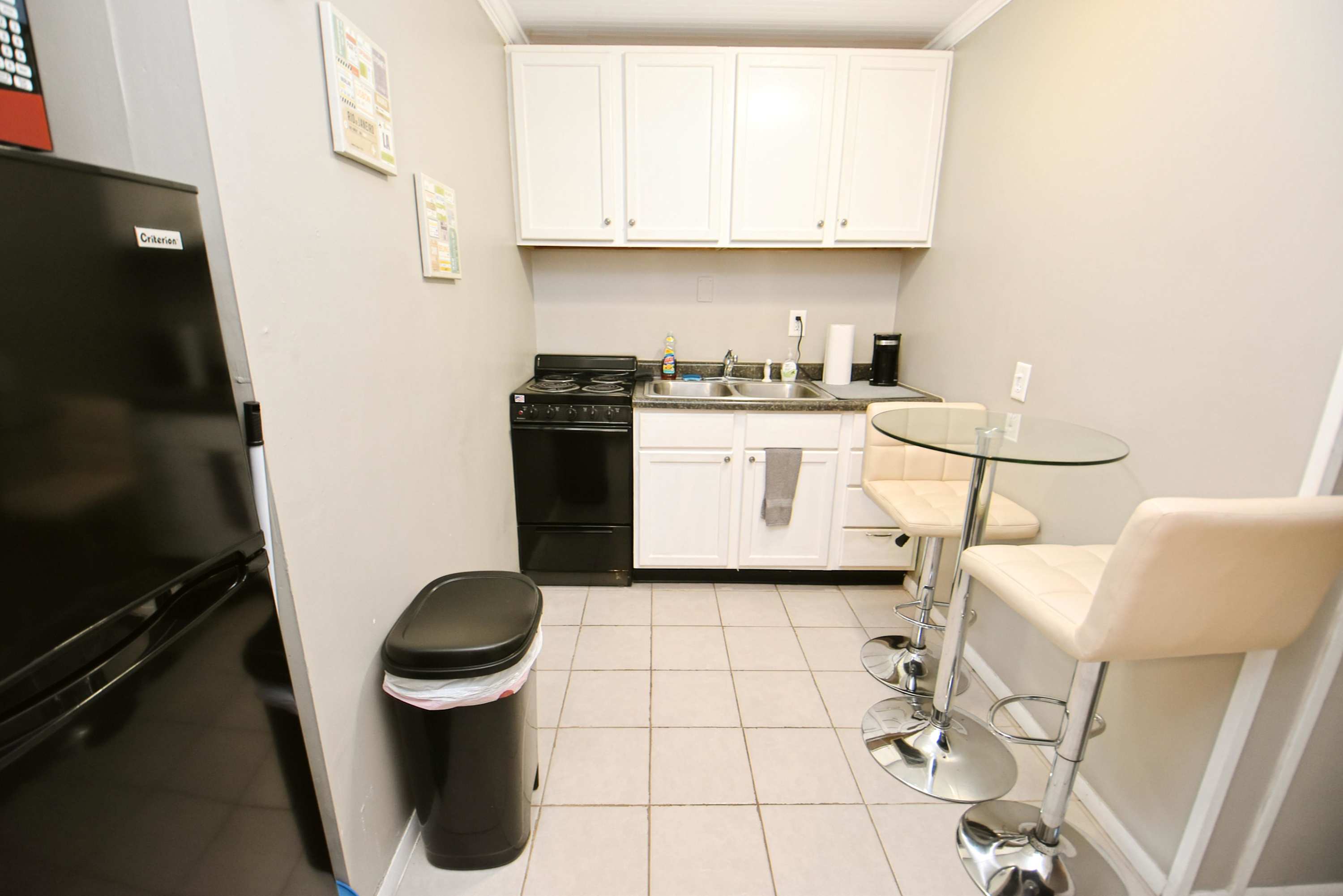 1 bedroom apartment close to Notre Dame (1309.6) 4