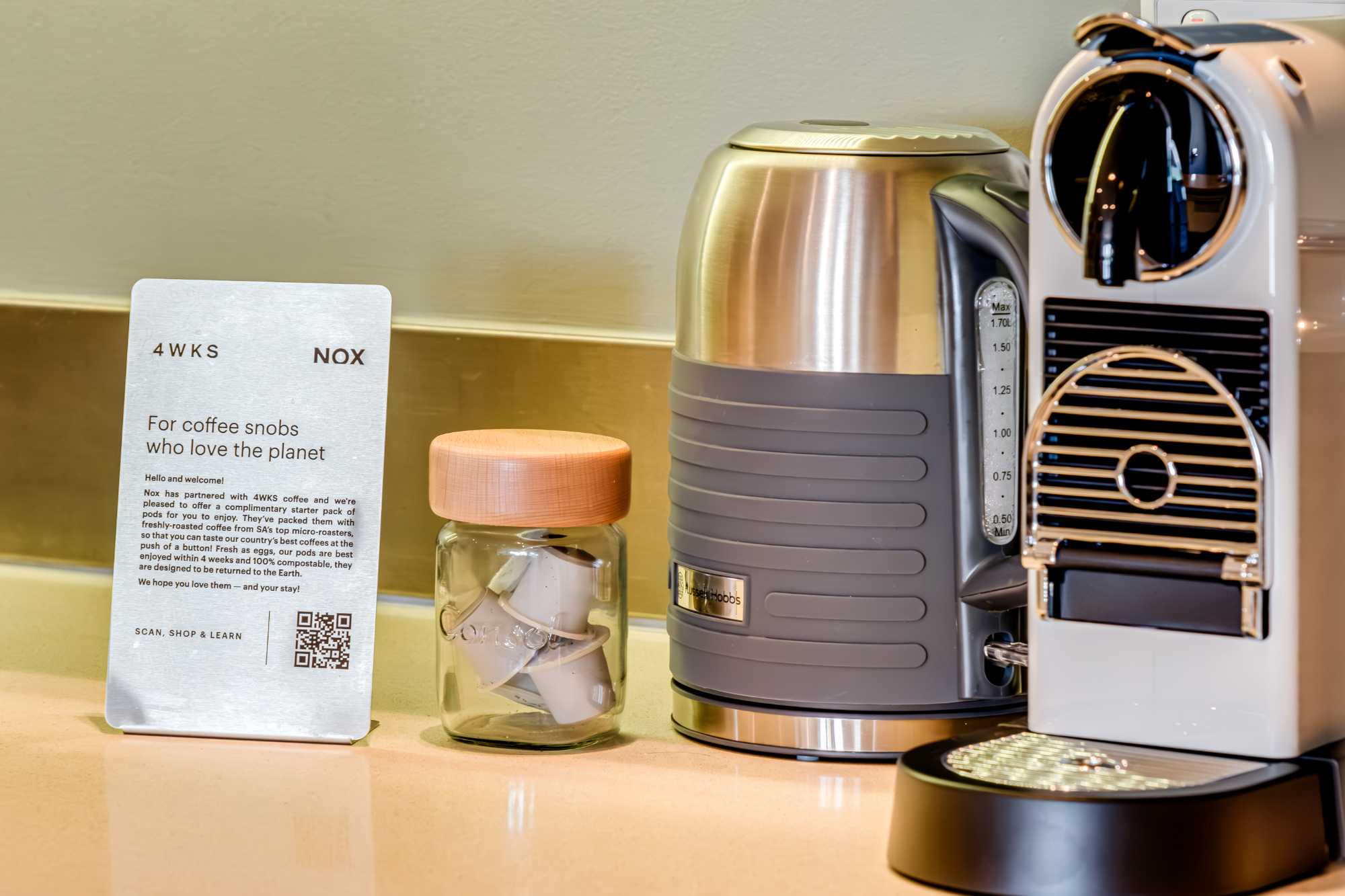 Incredible Clifton Apartment w 180 Sea Views Dunmore Blue 10