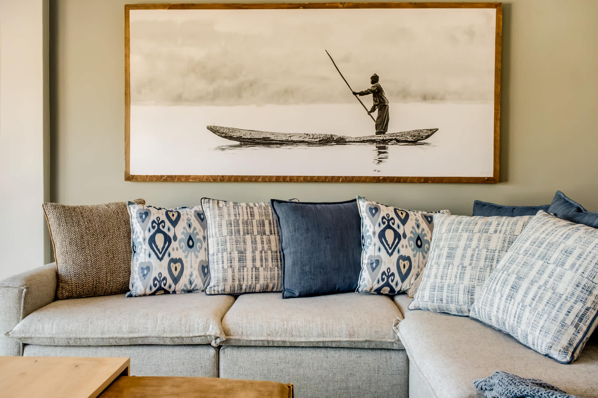 Incredible Clifton Apartment w 180 Sea Views Dunmore Blue 5