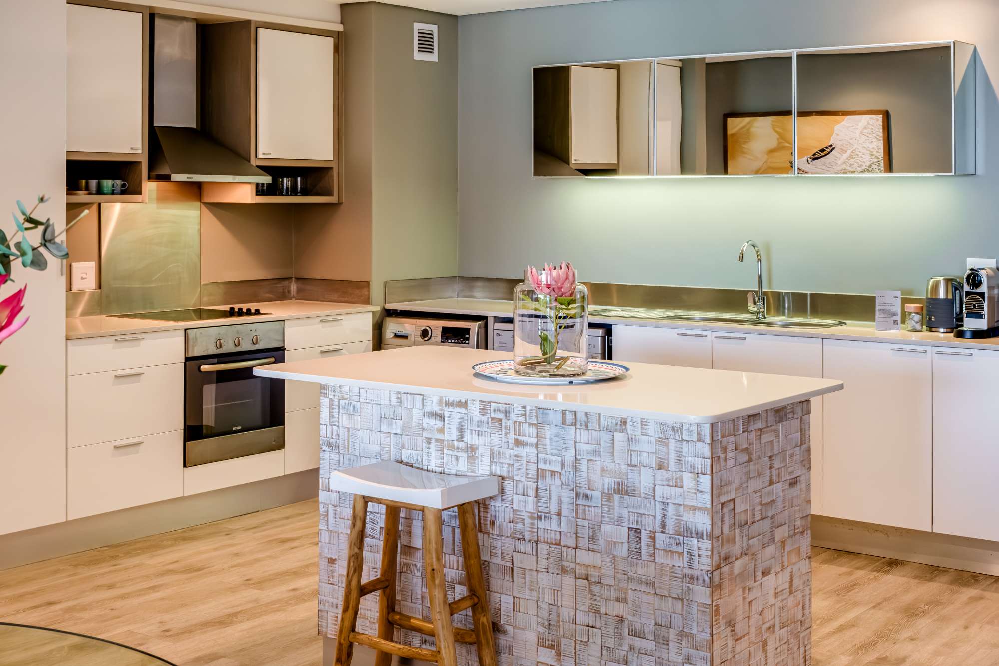 Incredible Clifton Apartment w 180 Sea Views Dunmore Blue 8