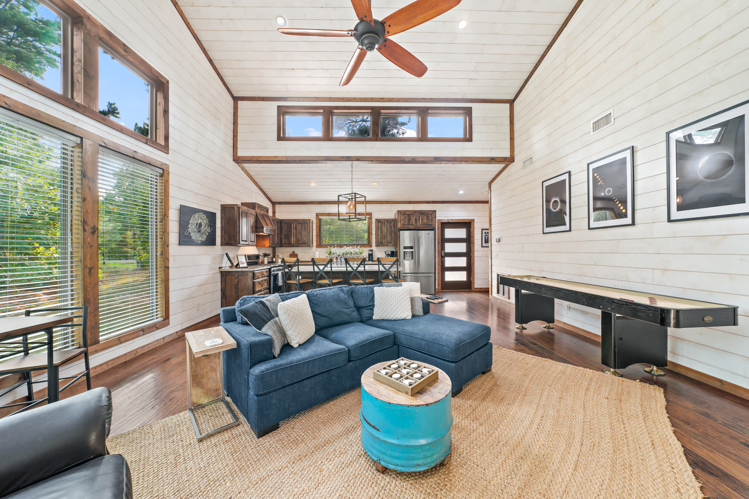 Cabin Retreat with Spa, Fire Pit & Games - Sleeps 4