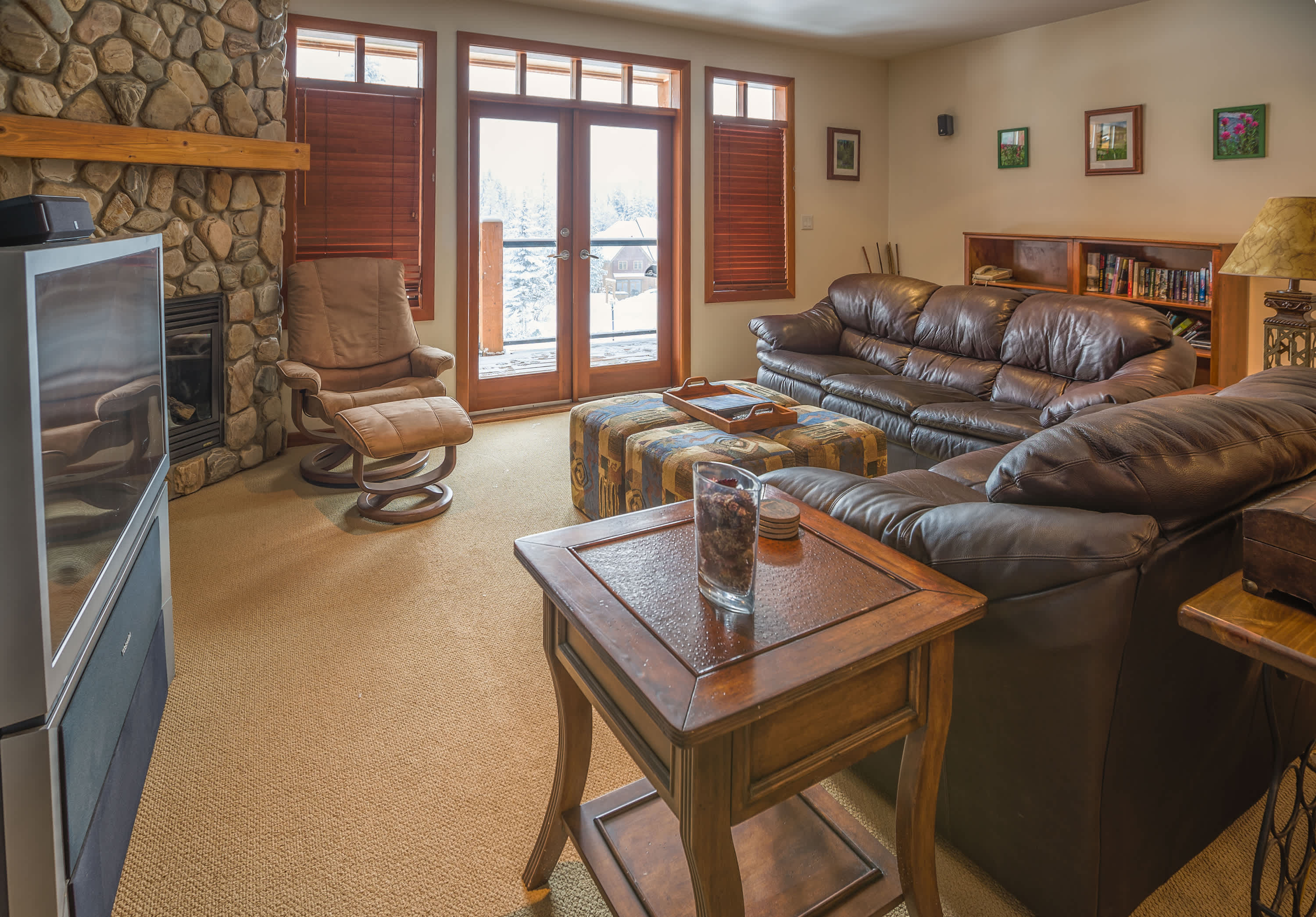 Two Bedroom | Sleeps 2-4 | Silver Tip Lodge — Rossland, British Columbia — vacation rental