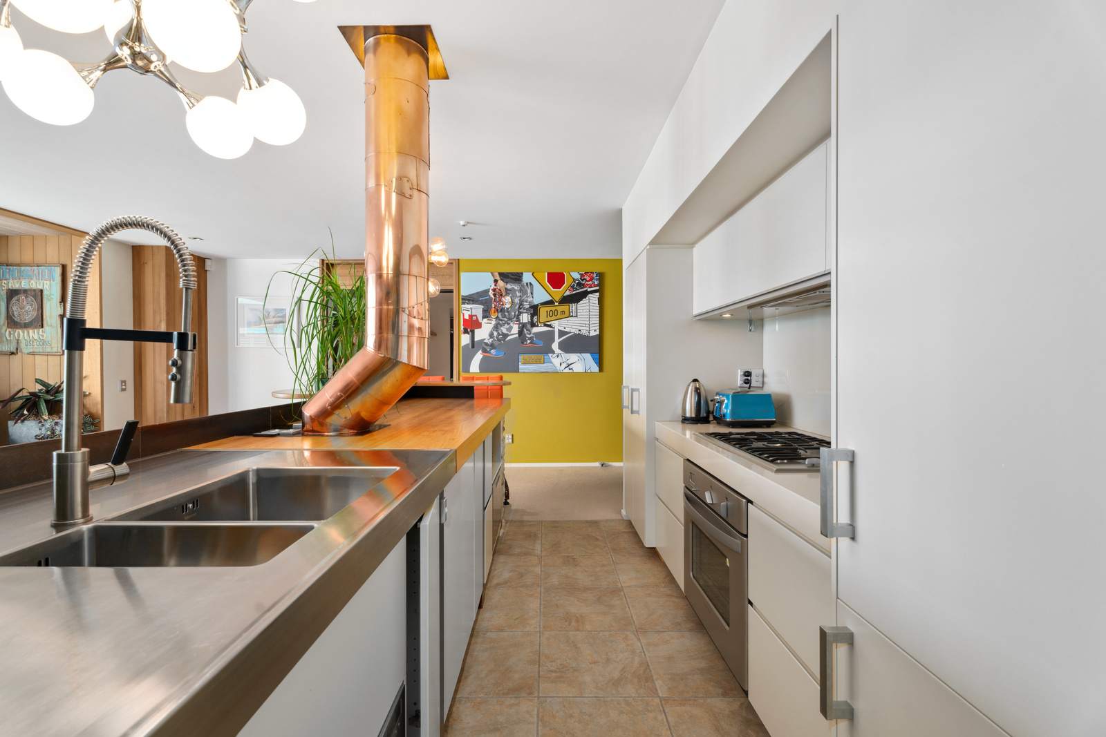Lakeview Park Apartment