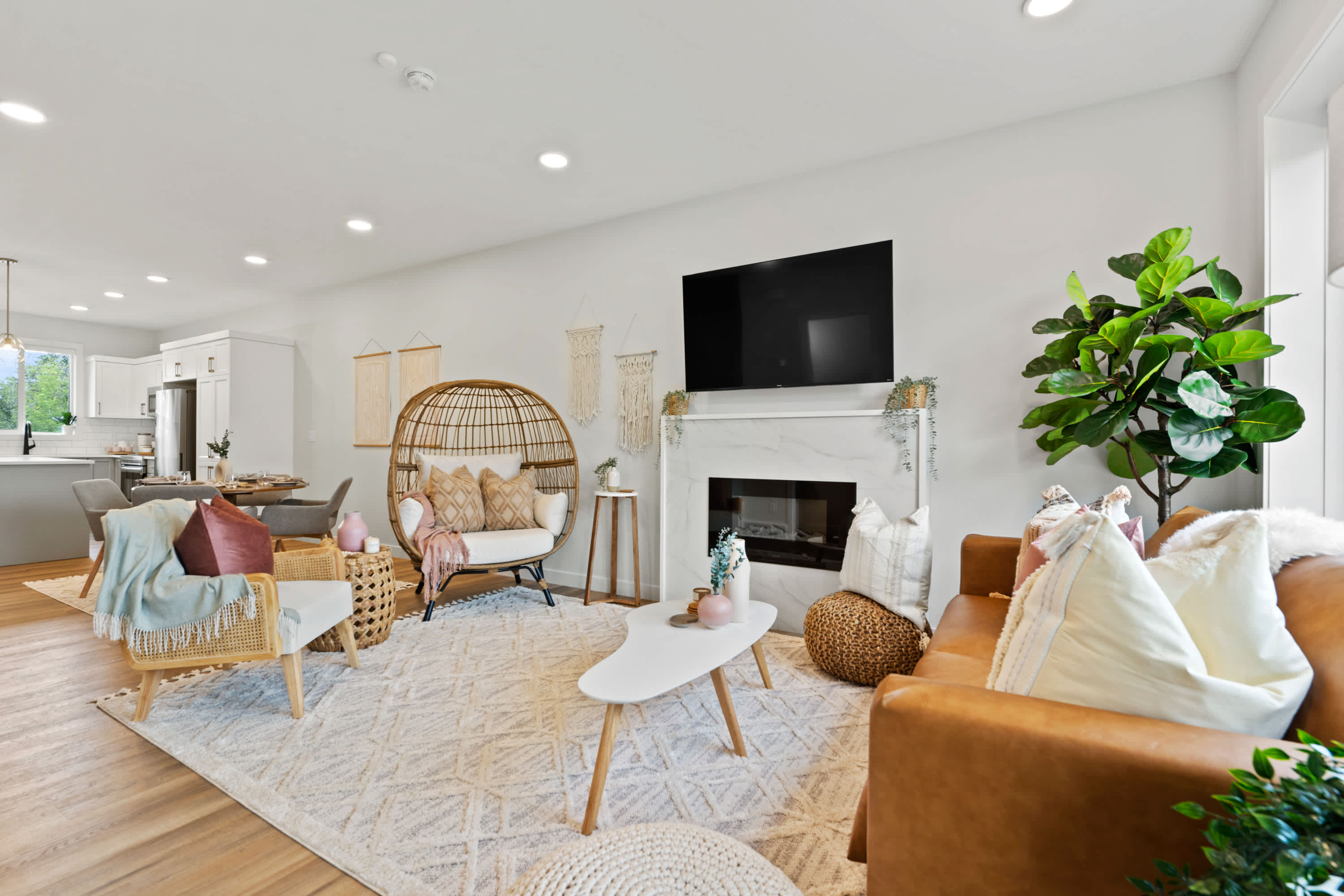 Promenade | 3BR | BBQ, Fire Pit | Near the Beach!! — Sylvan Lake, Alberta — vacation rental