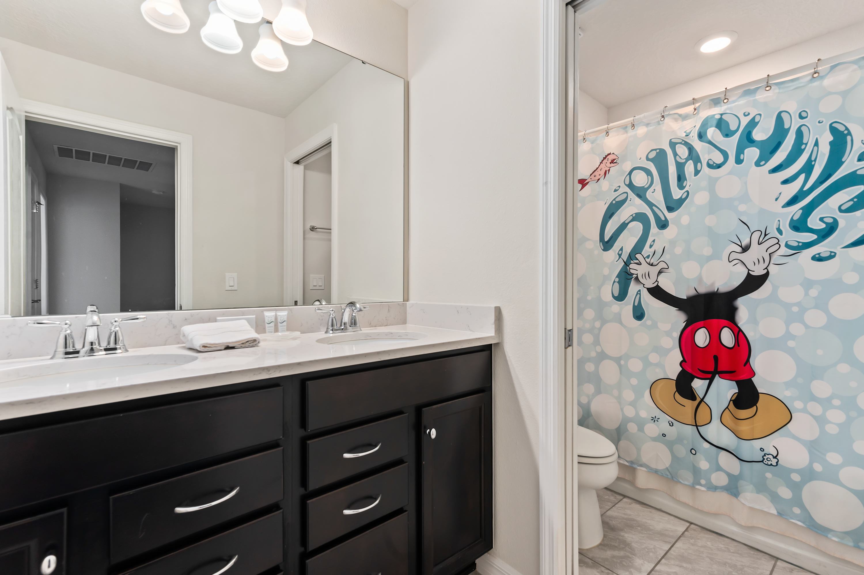 Townhouse w/ pool & resort water park