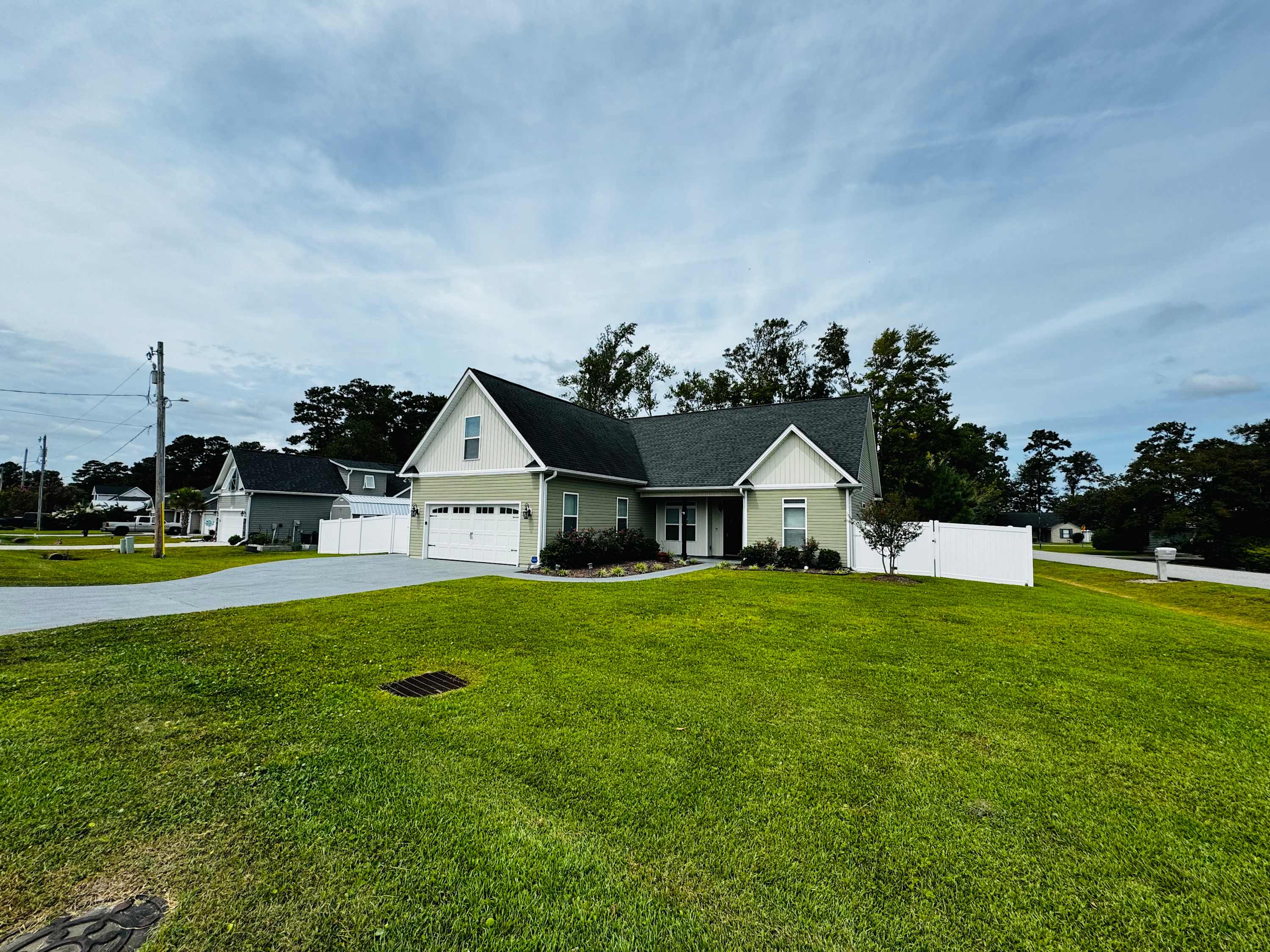 Listing image 53