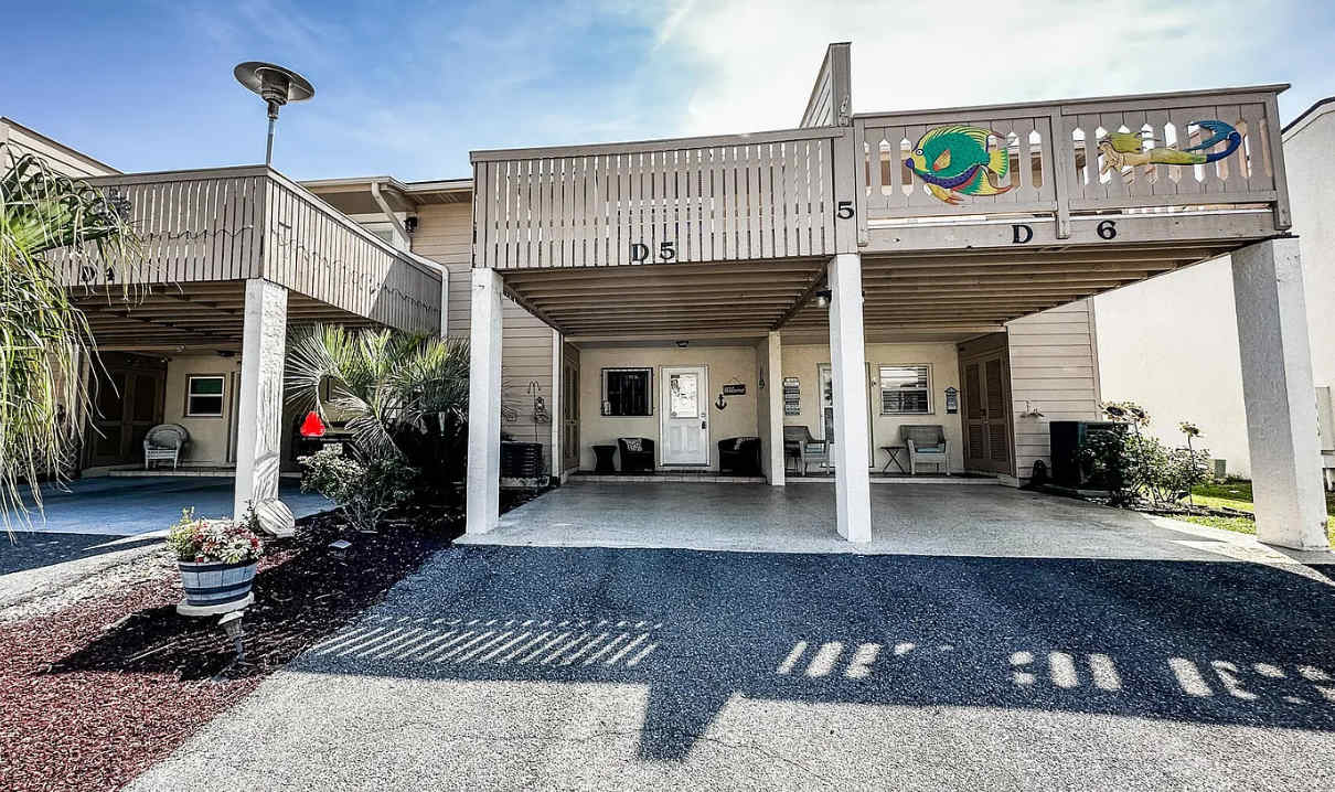 Captain K: 2 BR/2.5 BA - Spacious condo walking distance to the beach — Panama City Beach, FL — vacation rental