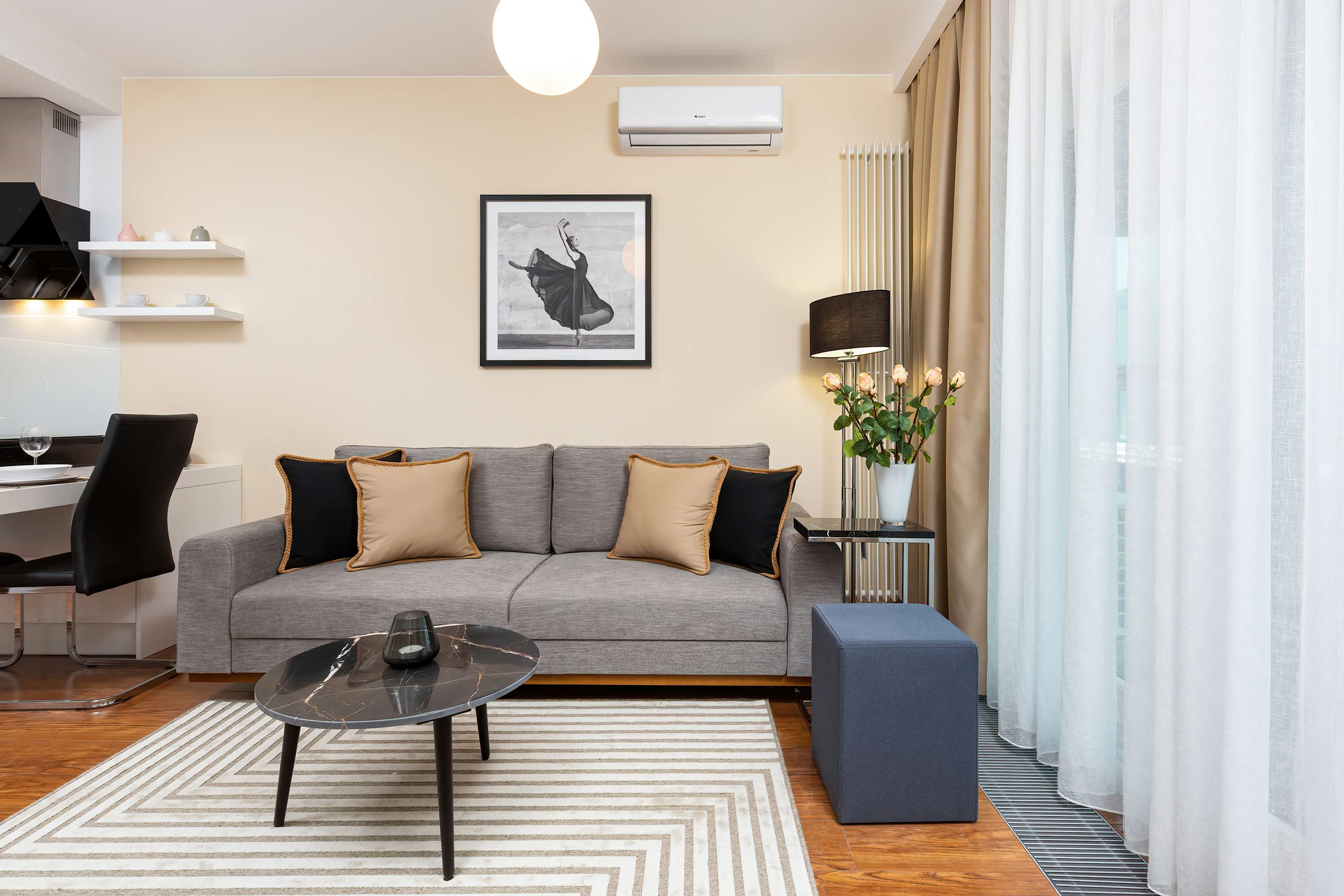 Mennica Residence Warsaw | Lux Business Stay Apartment with Air Conditioning — Warszawa, Województwo mazowieckie — vacation rental