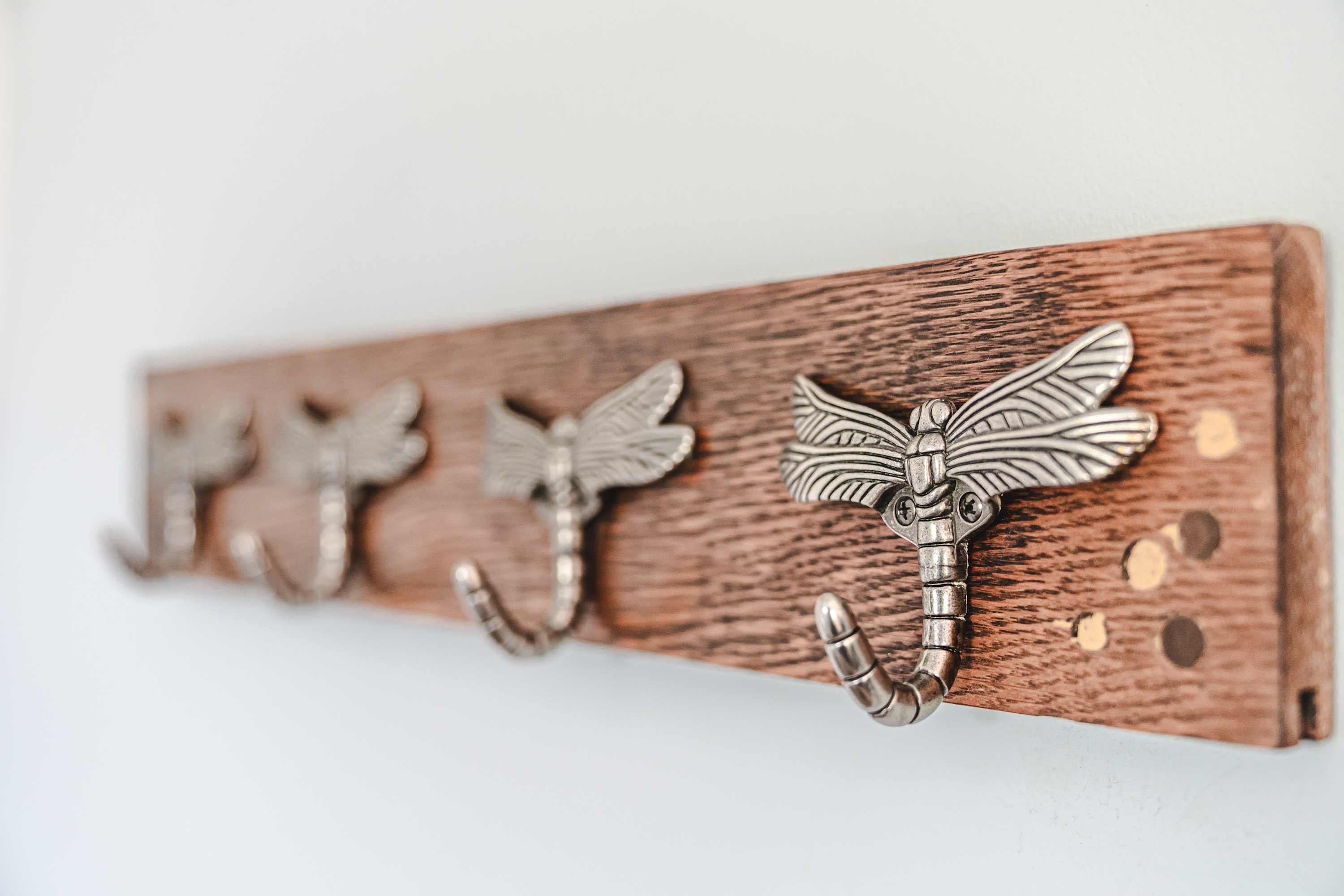 Beach house w/boardwalk, fire pit & putting green