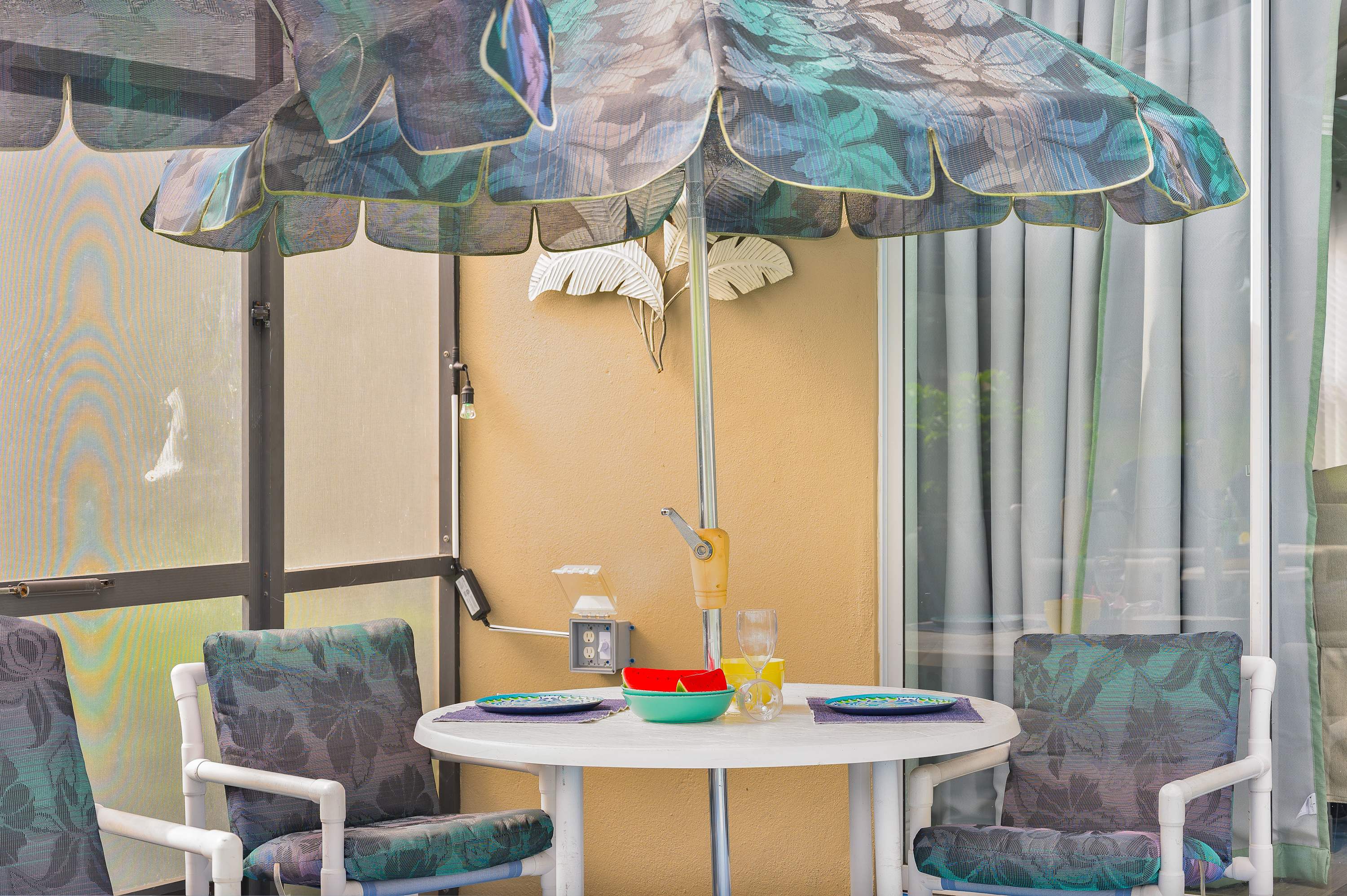 Single-Level Home w Heated Pool & 9MI to Disney