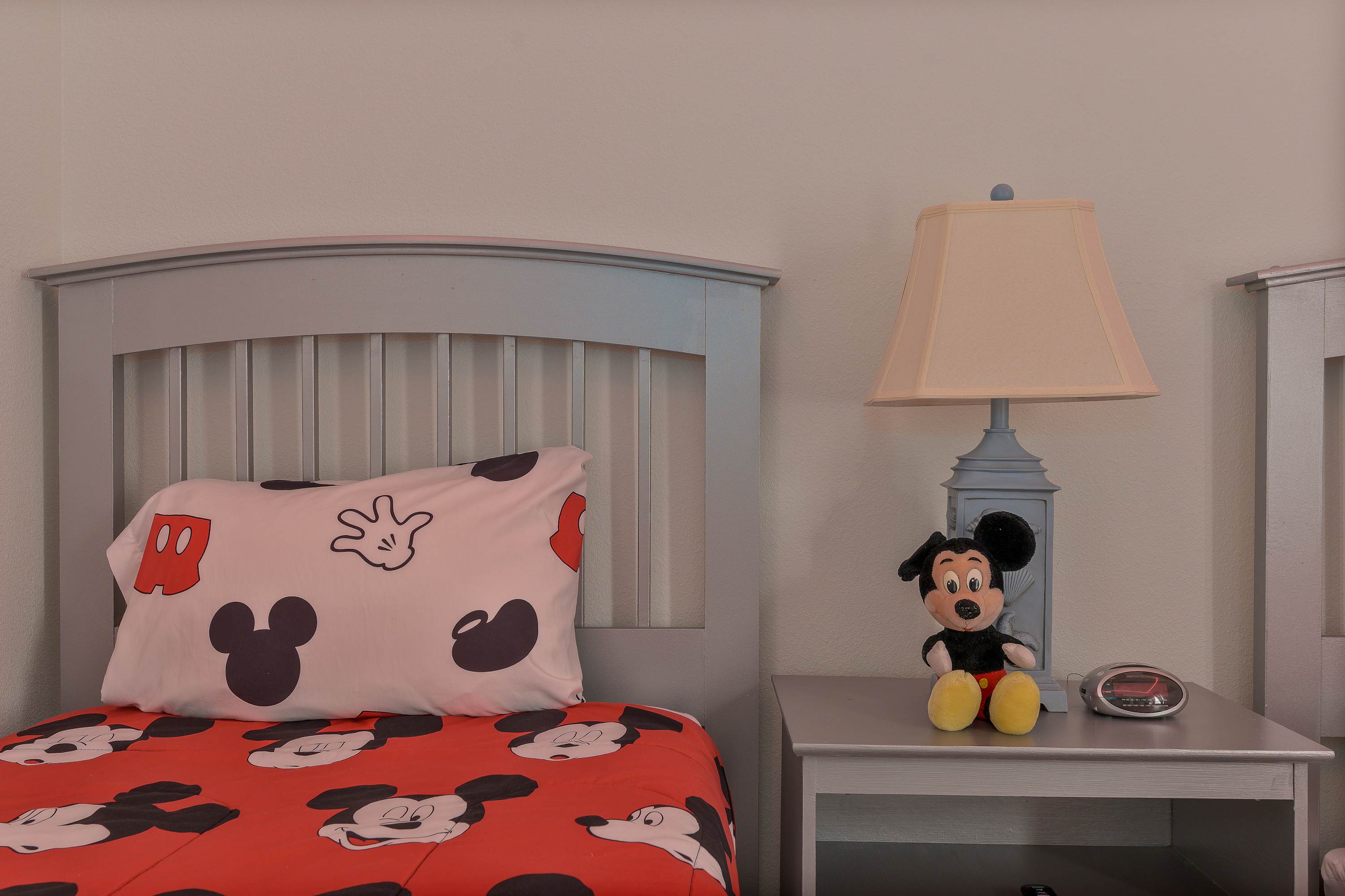 Single-Level Home w Heated Pool & 9MI to Disney