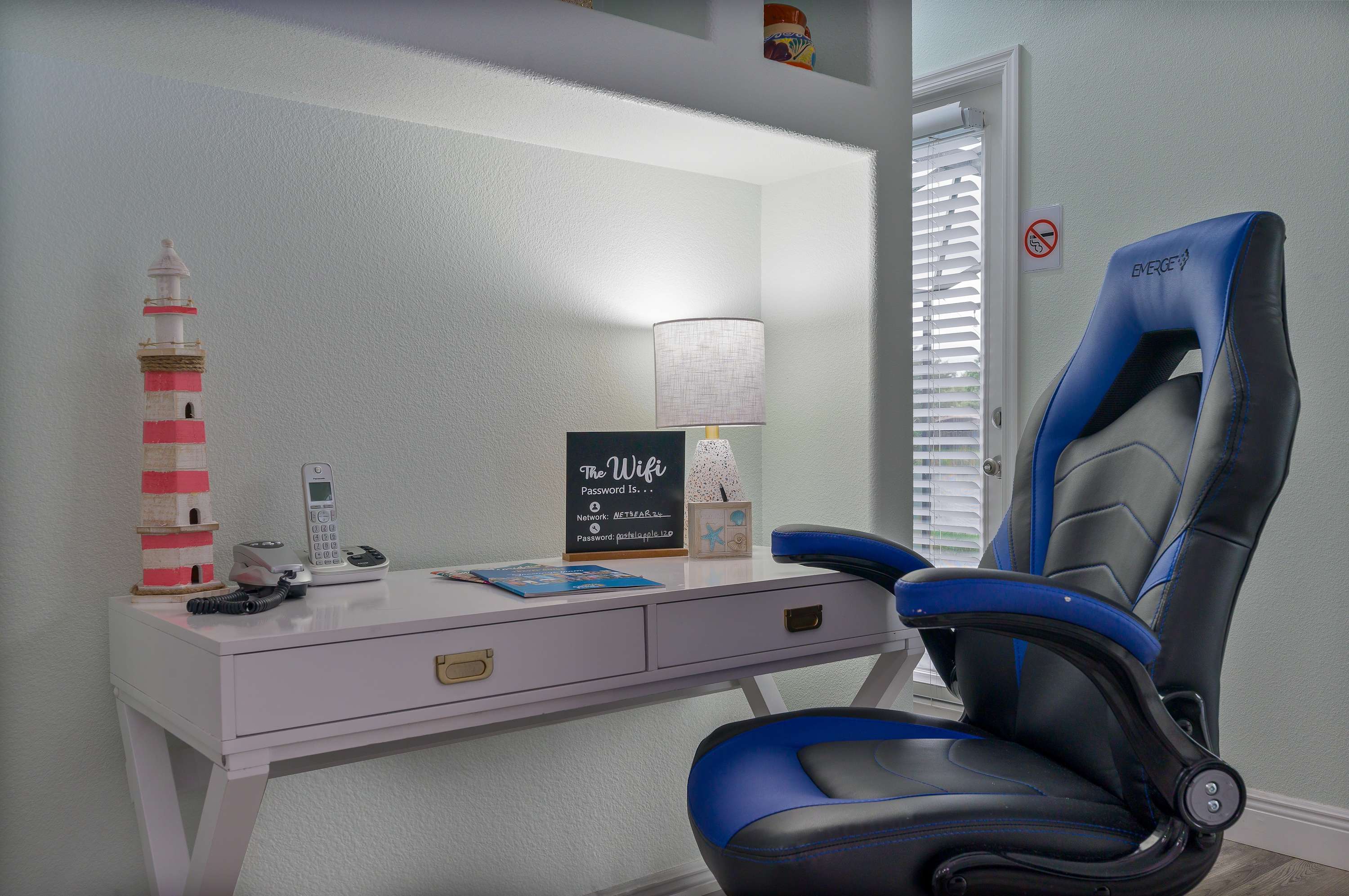 Single-Level Home w Heated Pool & 9MI to Disney