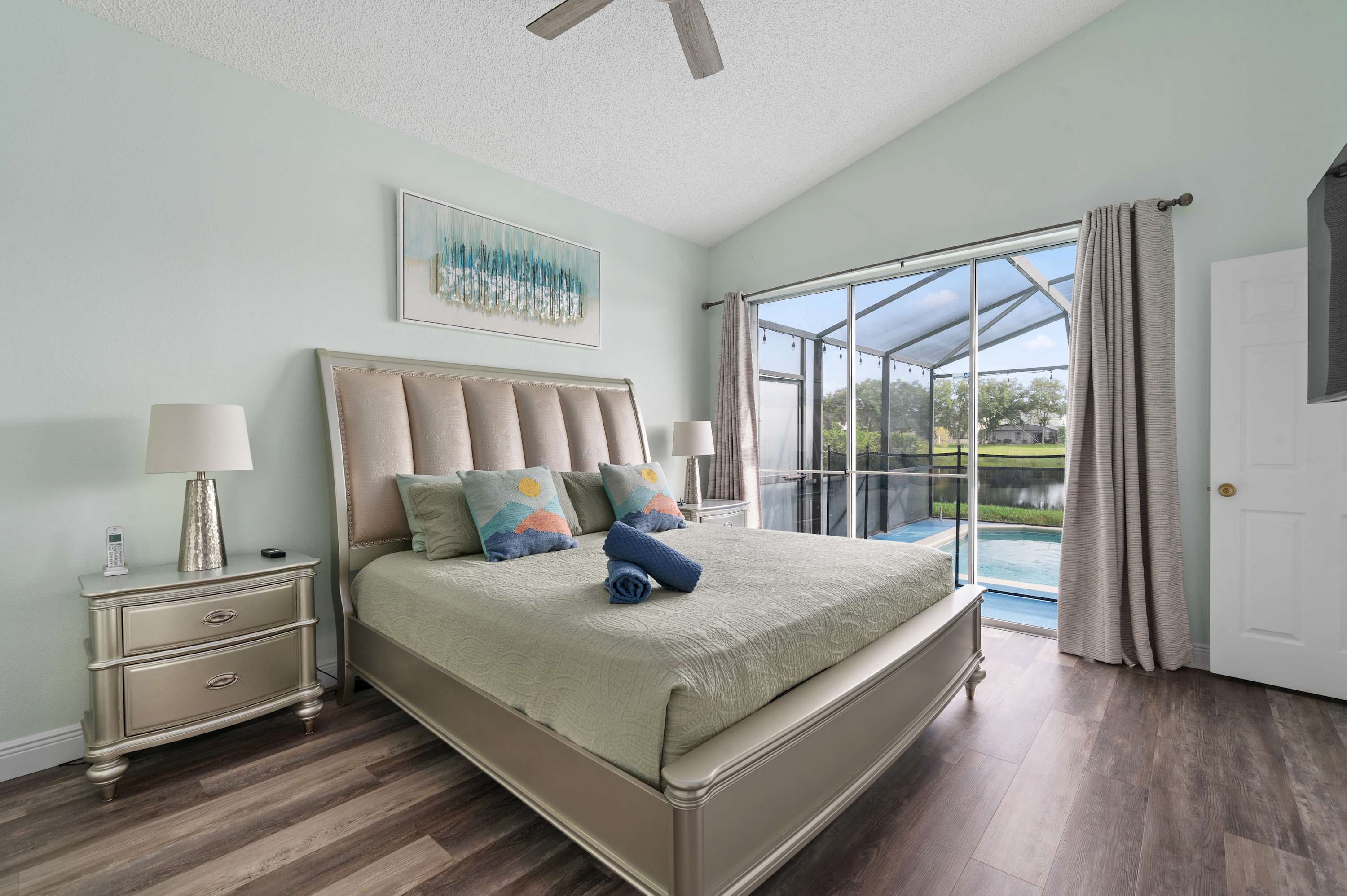 Single-Level Home w Heated Pool & 9MI to Disney