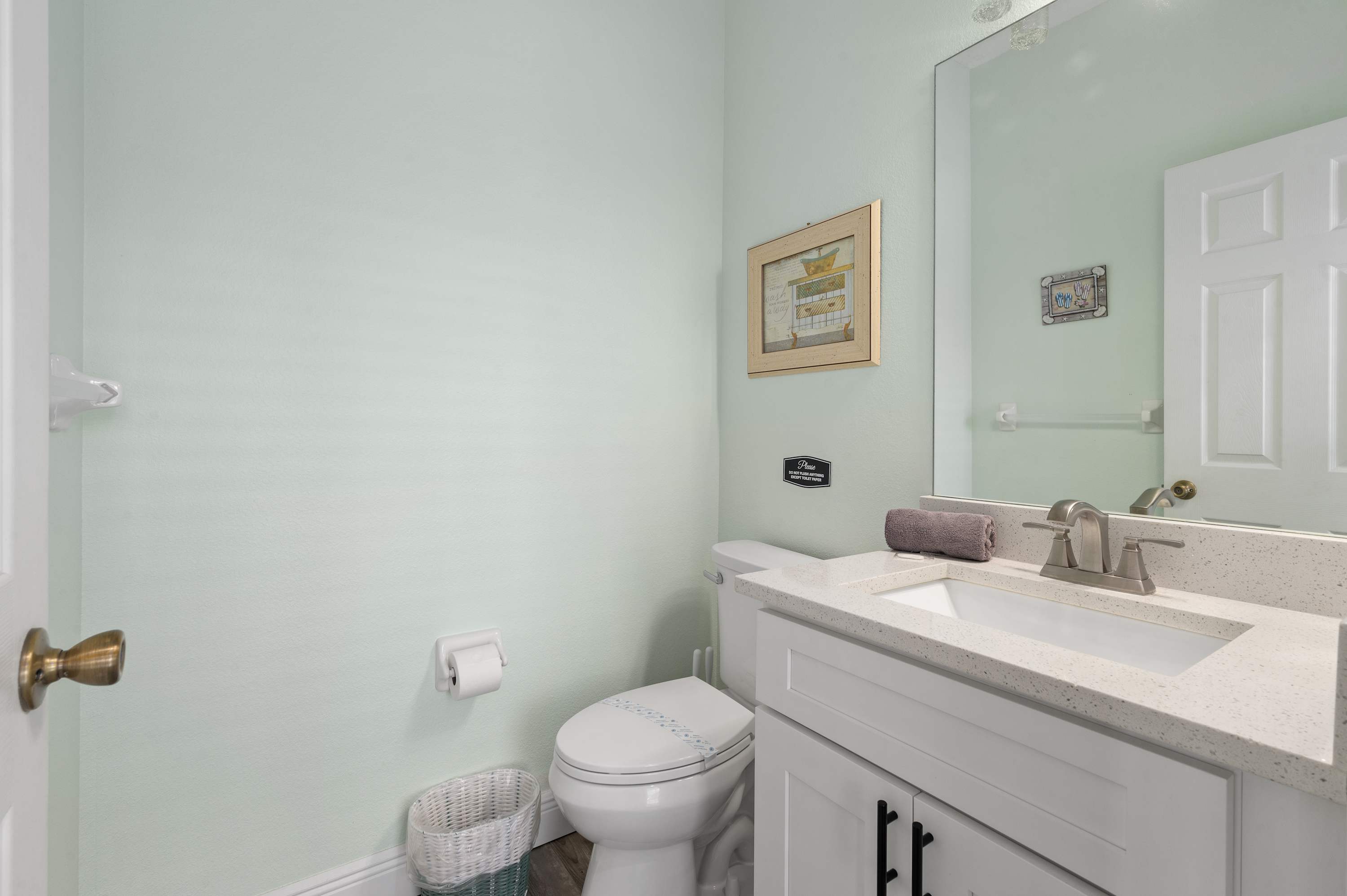 Single-Level Home w Heated Pool & 9MI to Disney