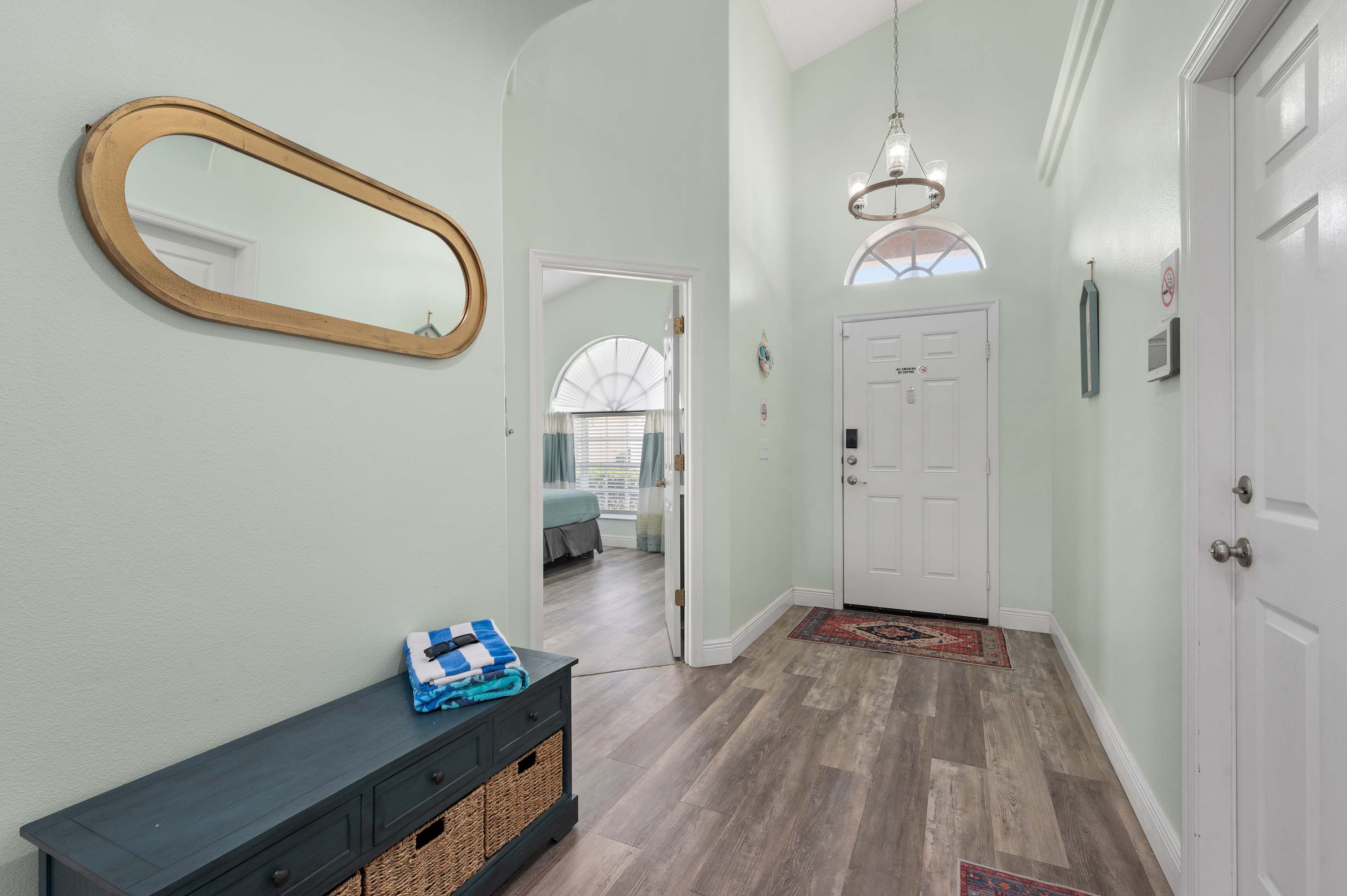 Single-Level Home w Heated Pool & 9MI to Disney