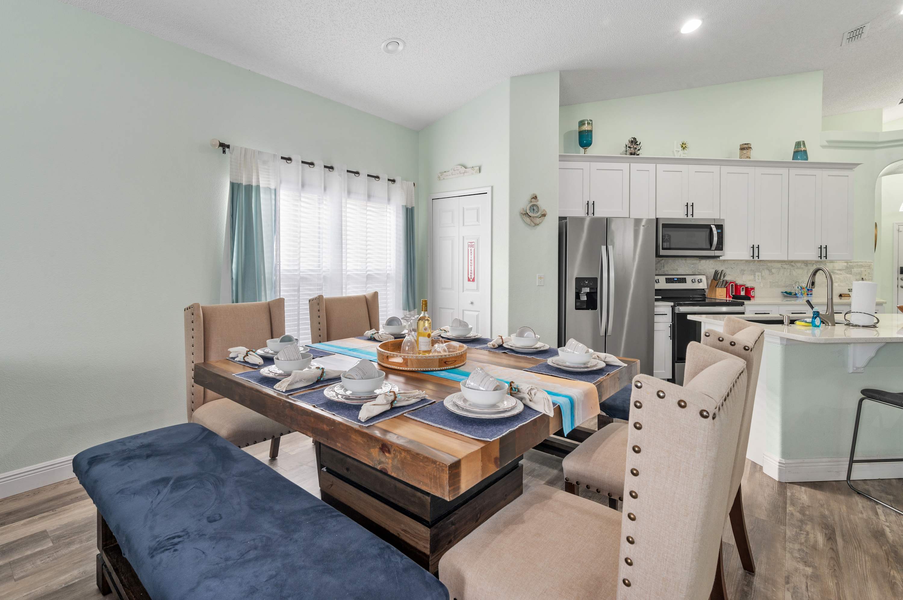 Single-Level Home w Heated Pool & 9MI to Disney