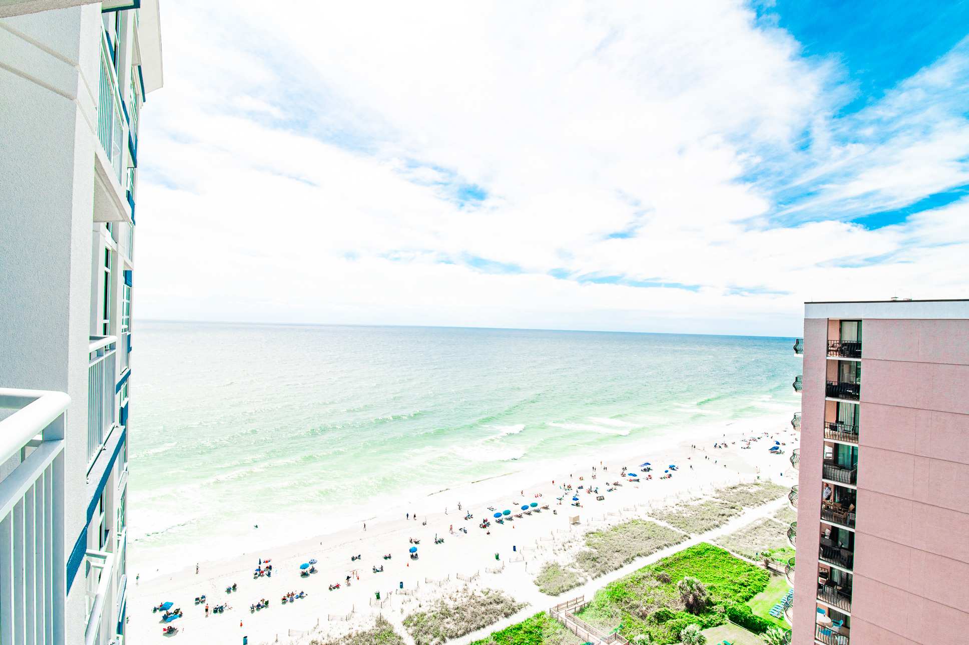 Ocean View Beach Suite w Lazy River