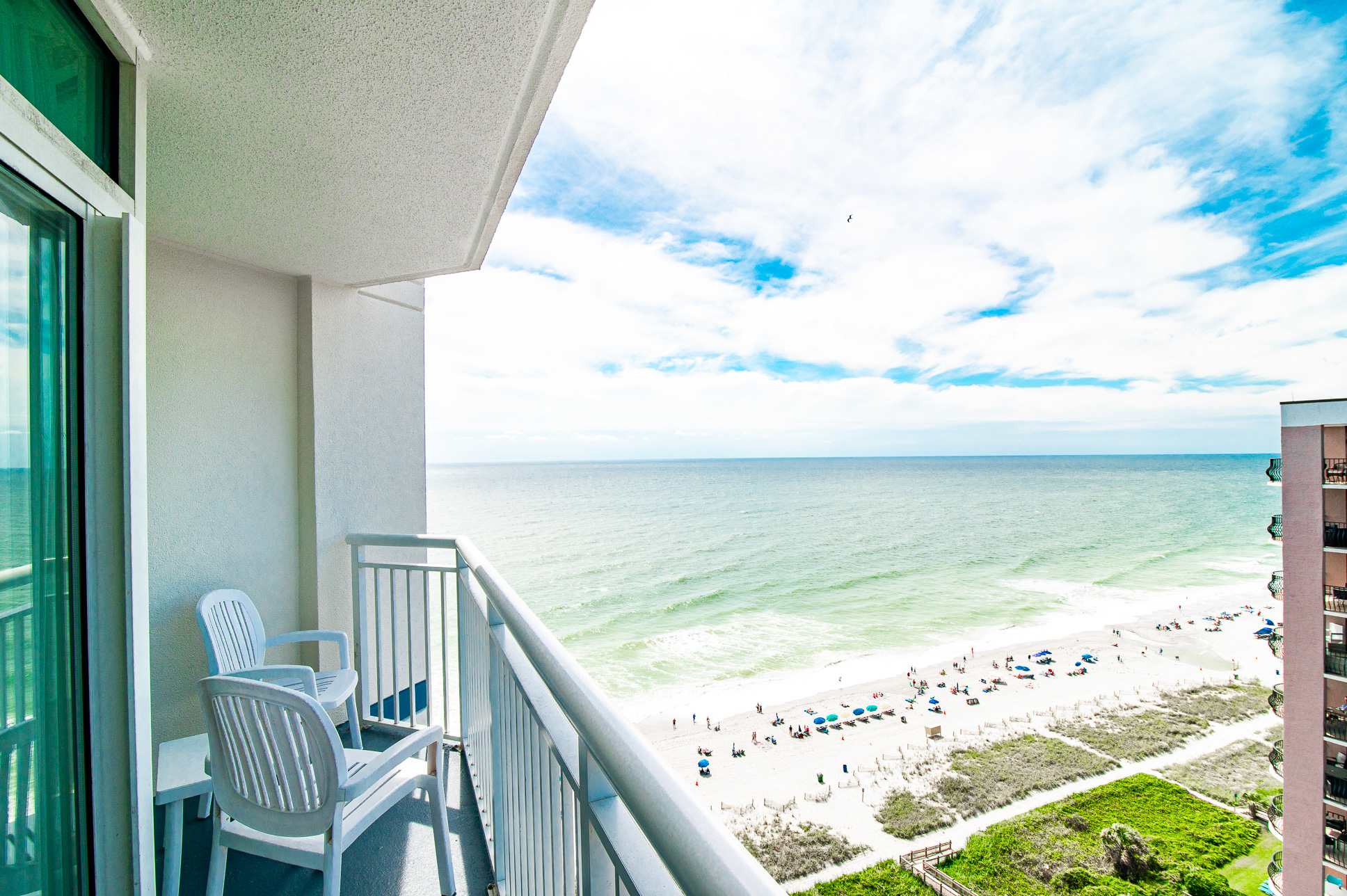 Ocean View Beach Suite w Lazy River