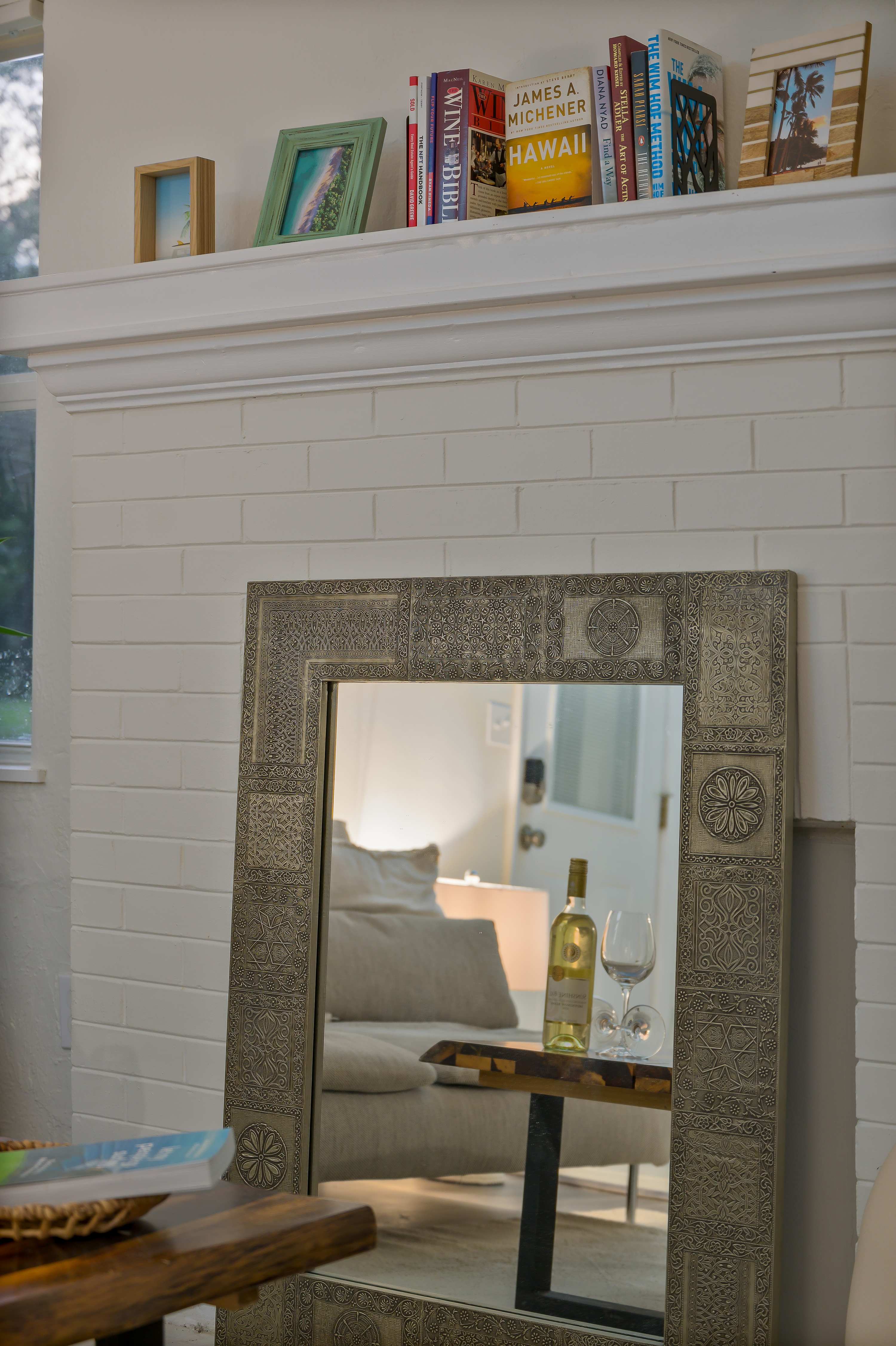 Stylish 2BR home w/ private entrance