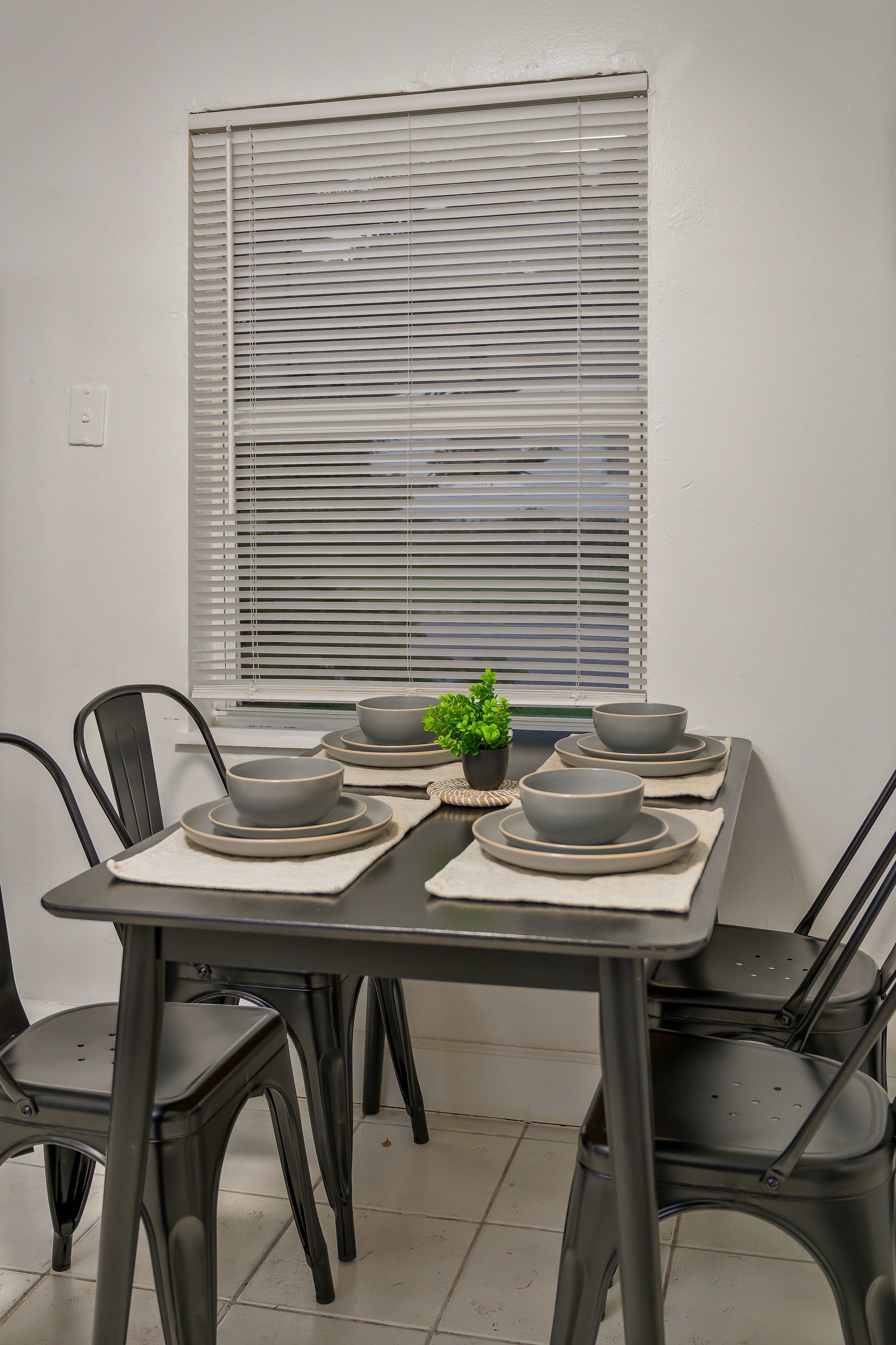 Stylish 2BR home w/ private entrance