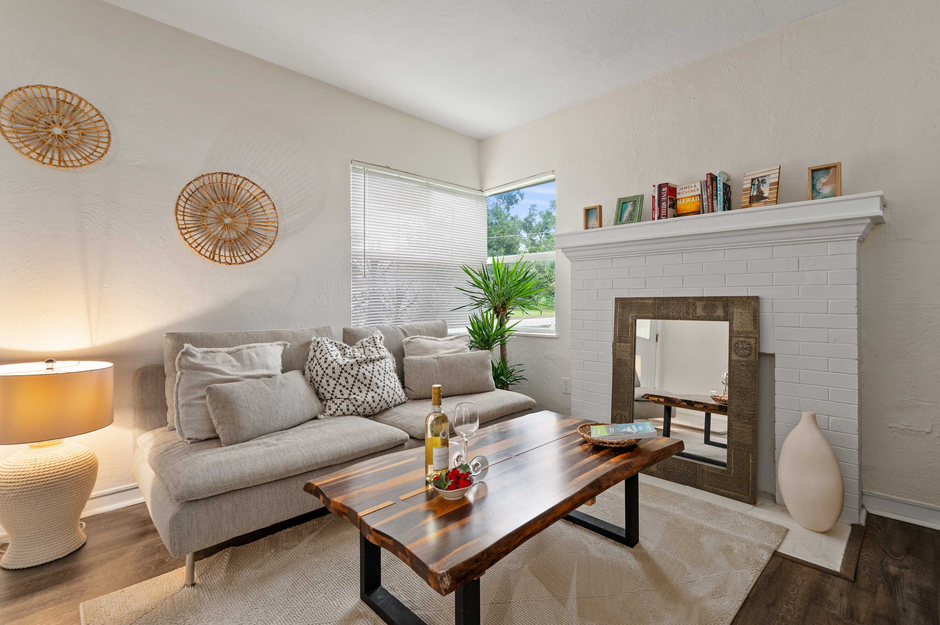 Stylish 2BR home w/ private entrance