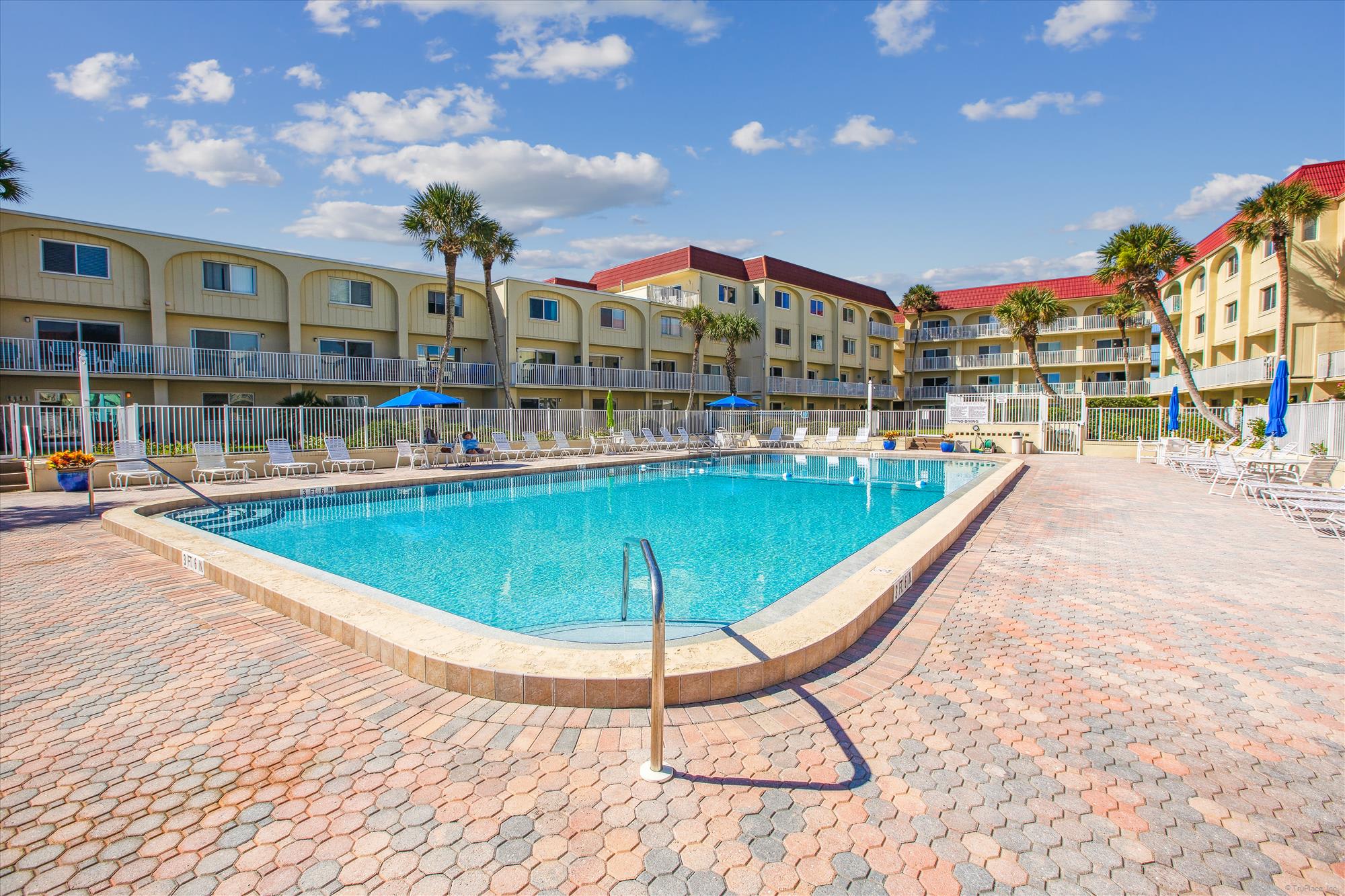 Beachfront 2-Bedroom Condo in St. Augustine 6